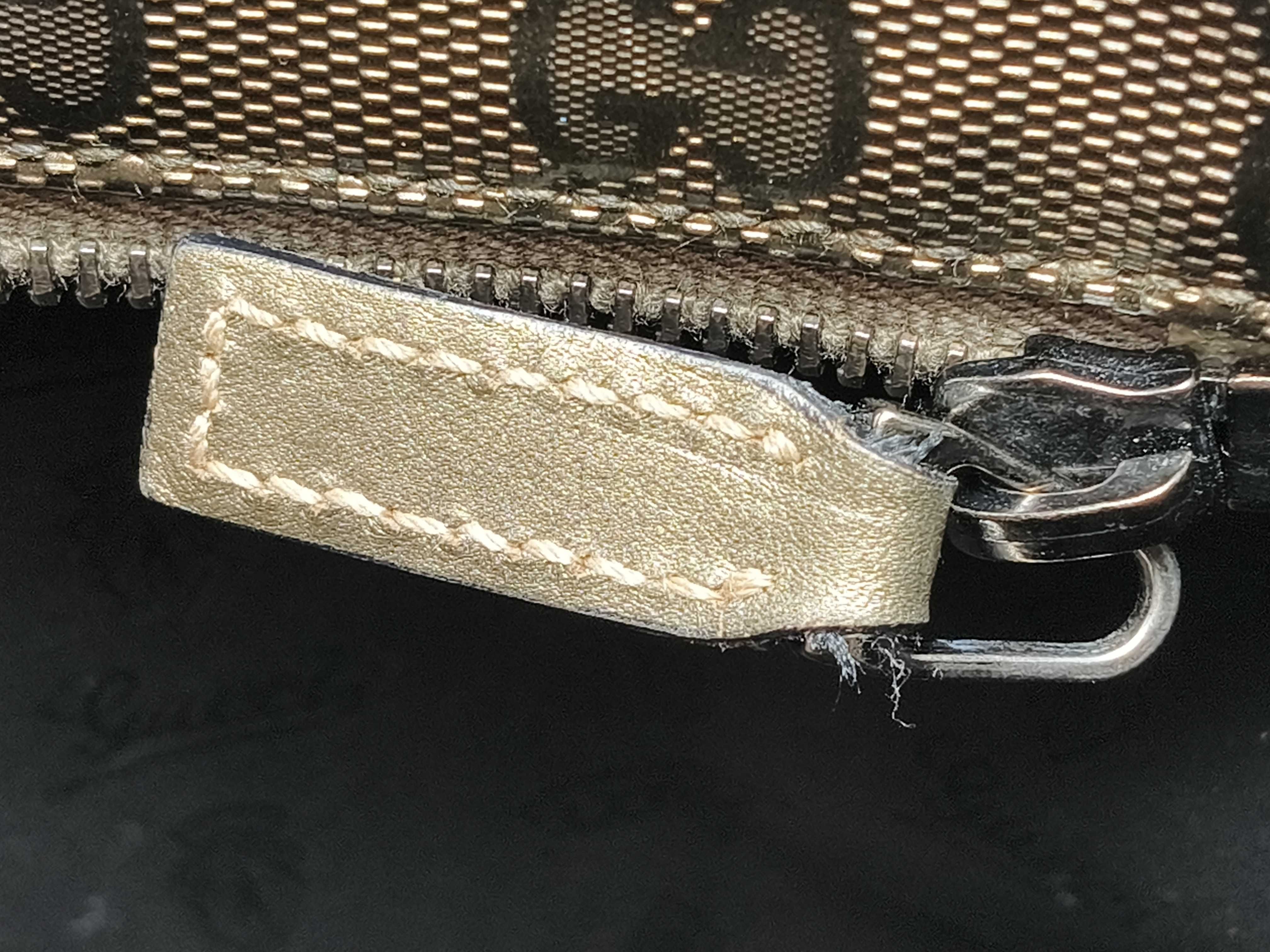 GG Crystal Gucci Crystal PVC Tote Bag — view 13