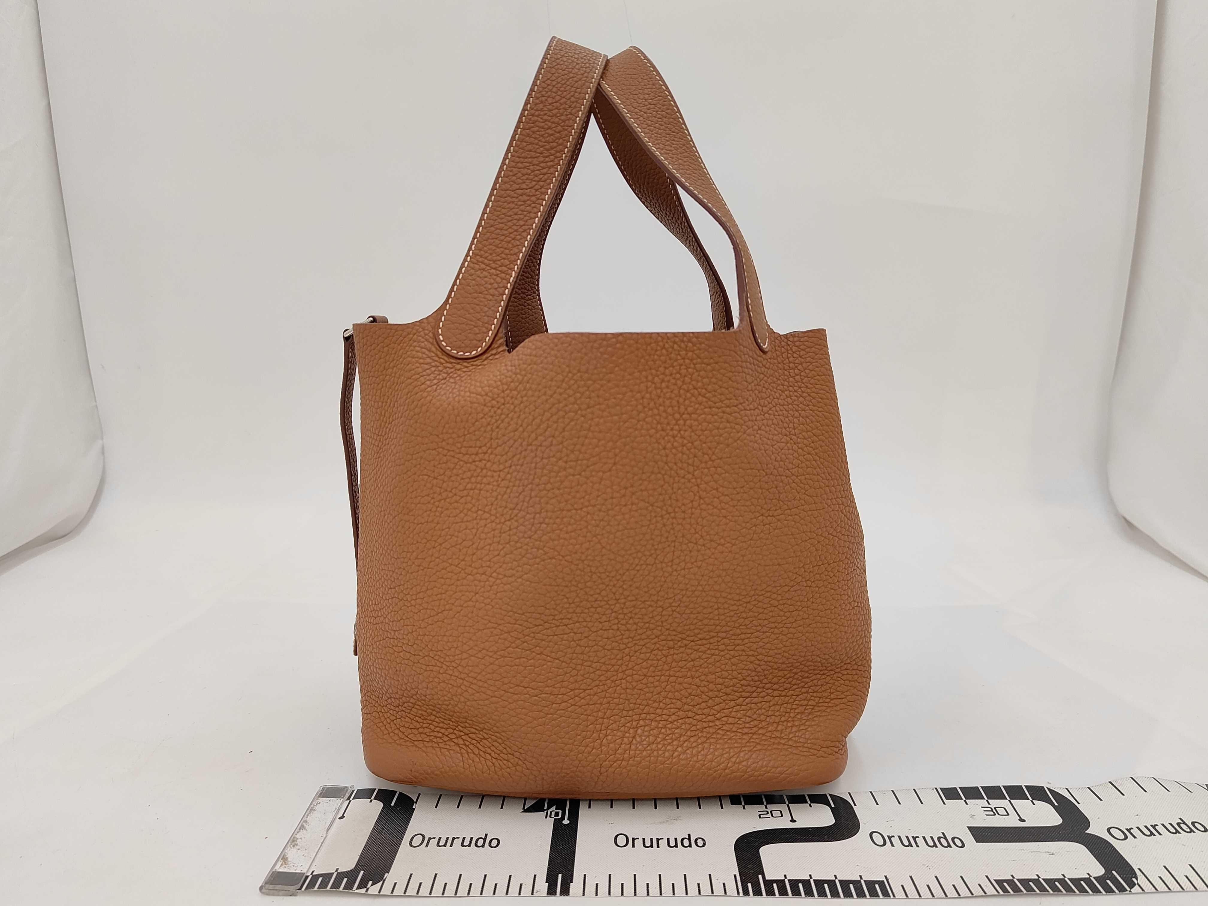 Picotin Lock 22 Handbag — view 2