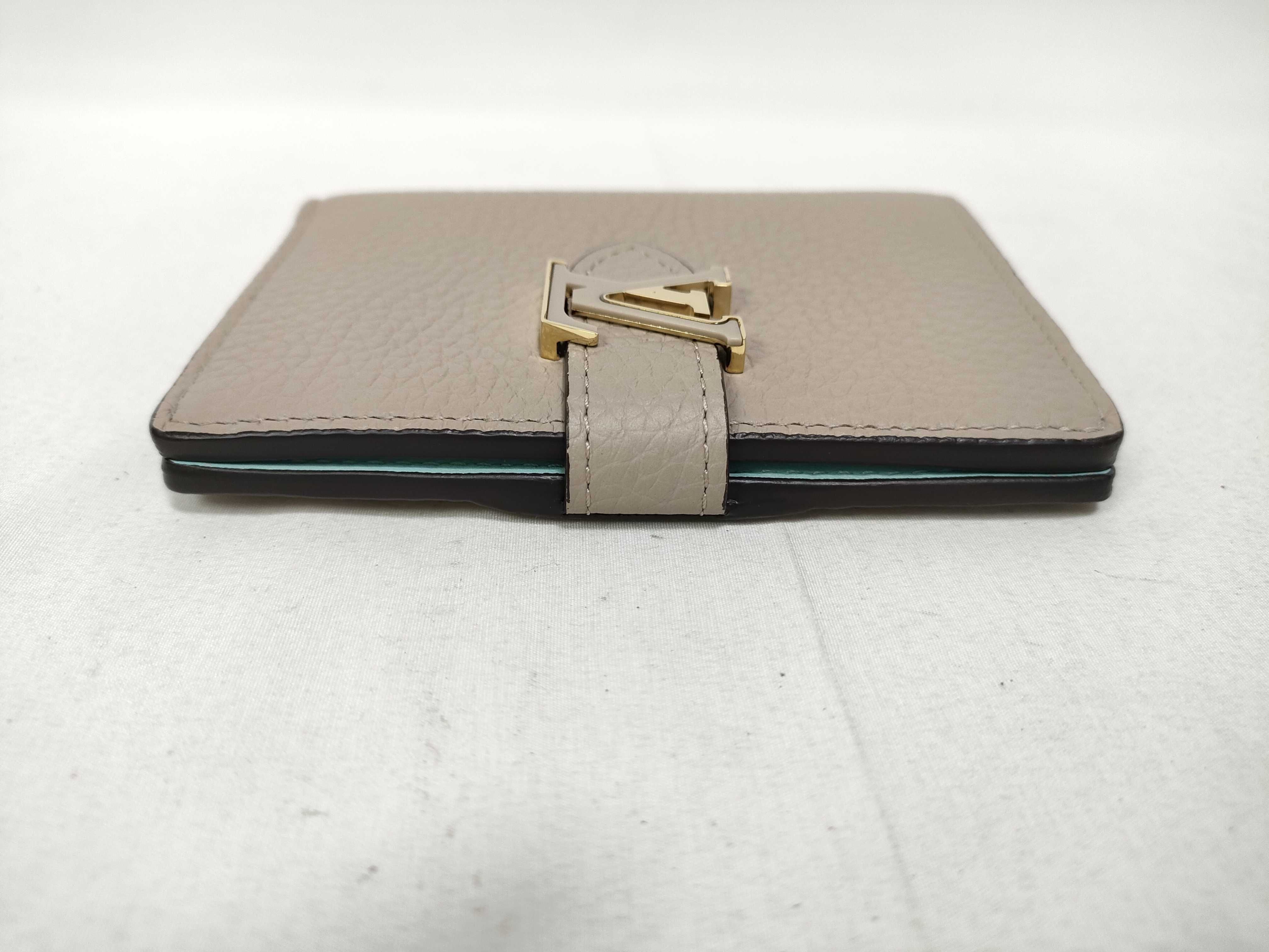 Wallet Taurillon LV Vertical Wallet Compact M82198 Galet Wallet — view 6