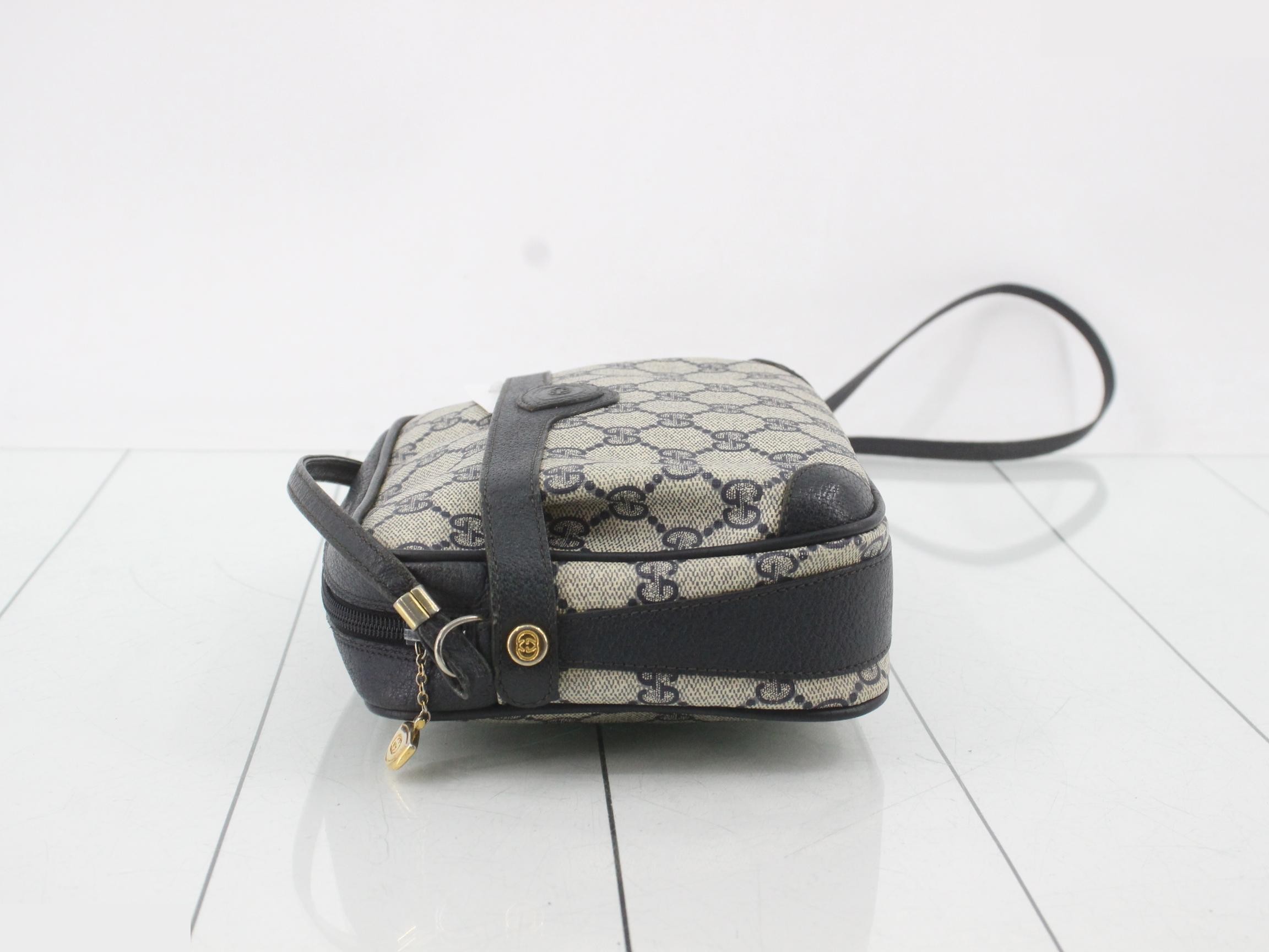 Shoulder bag — view 4