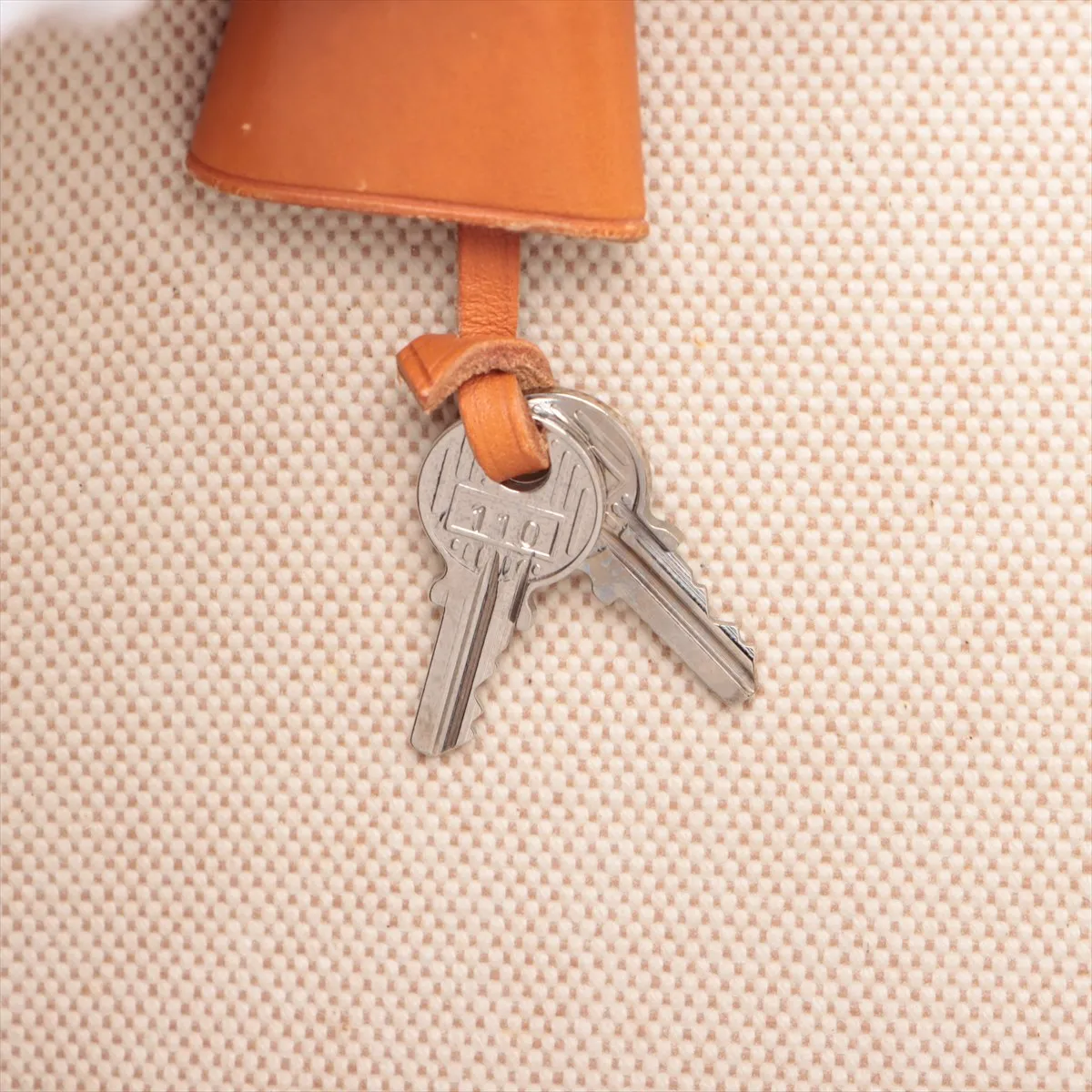 Herbag Ad PM Toile H x Vache Hunter Beige Silver Hardware C: 1999 — view 11