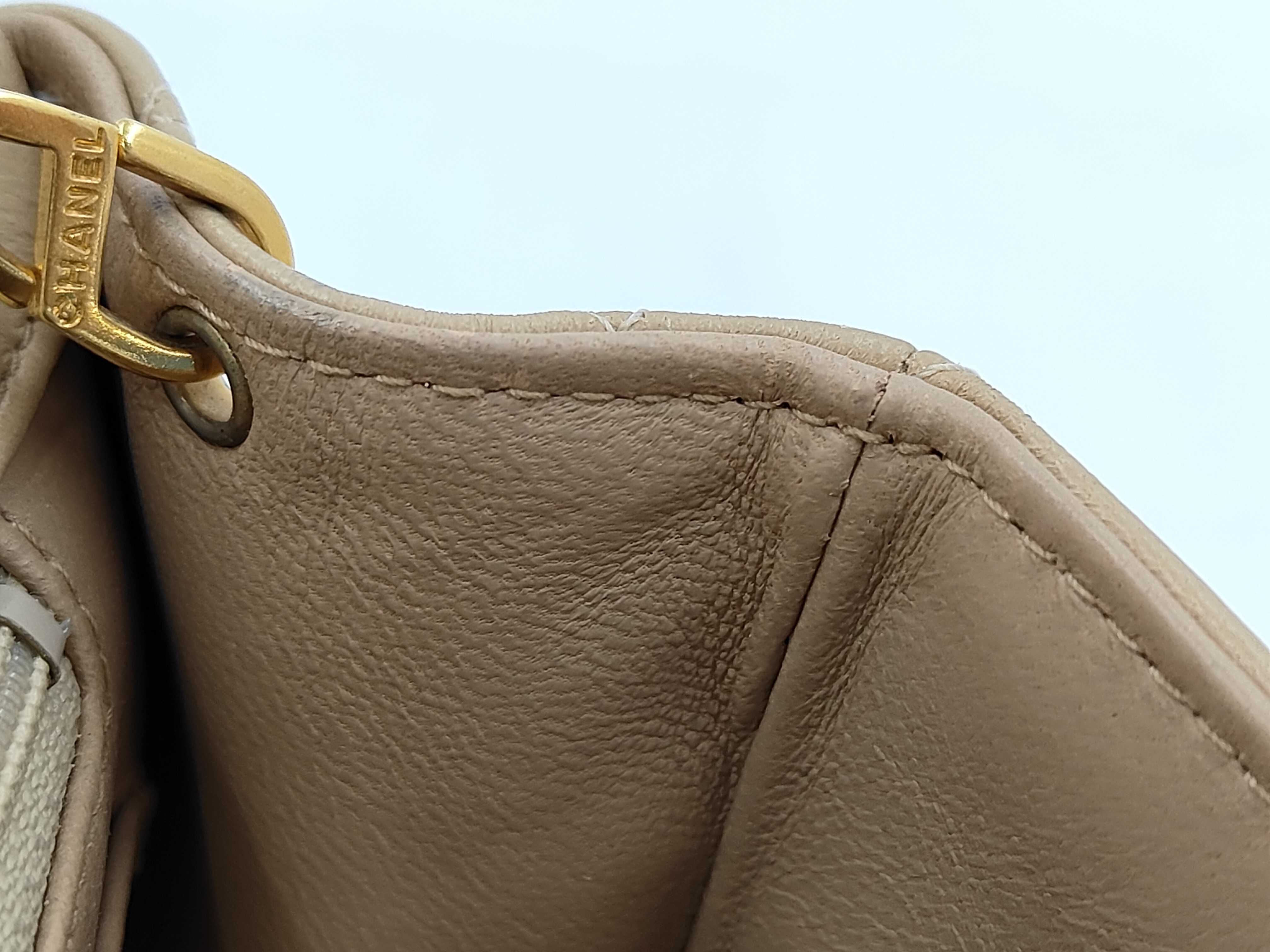 Lambskin Matelassé 23 Beige Gold Hardware Chain Shoulder Bag — view 14