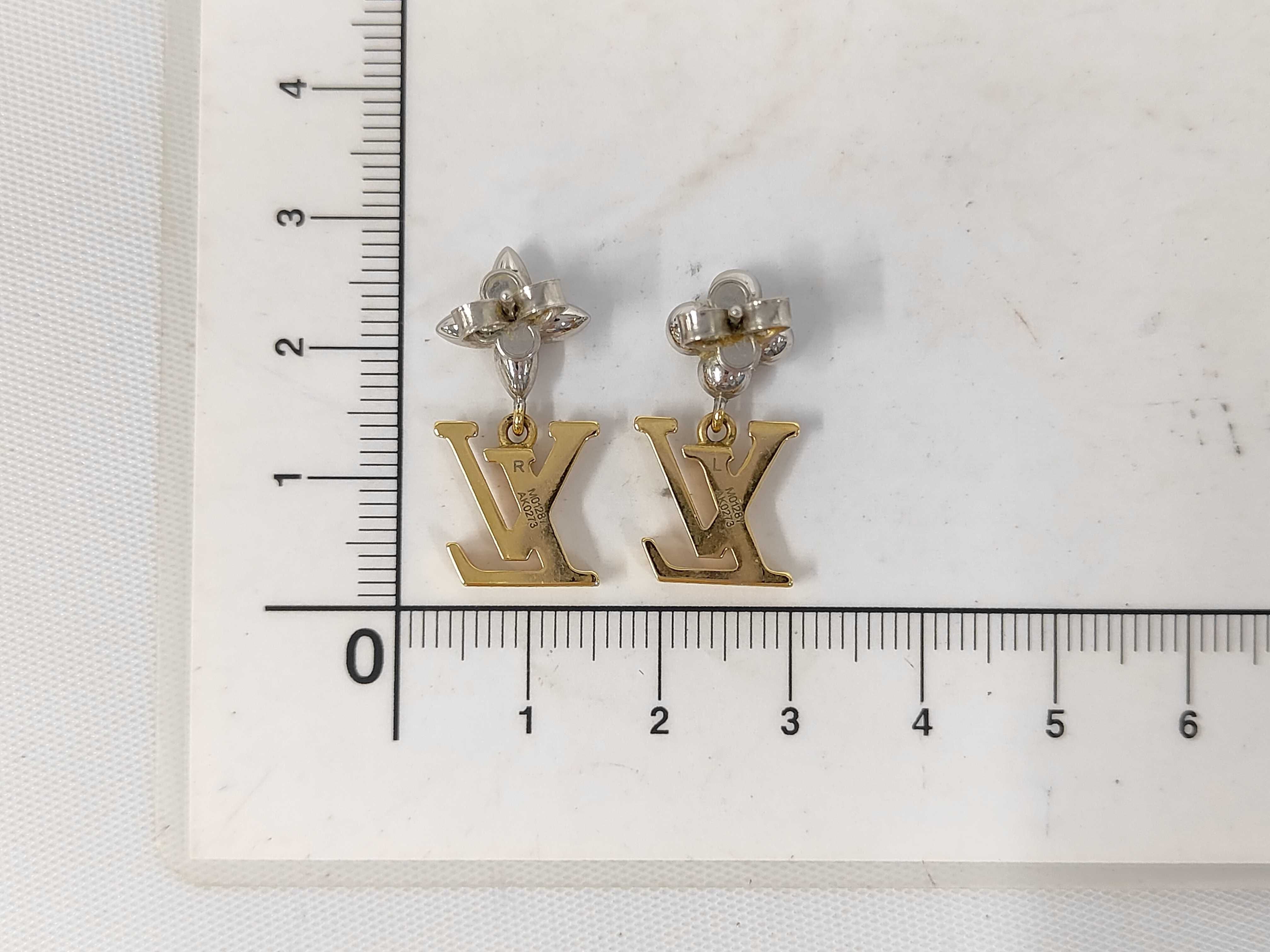 Earrings - Pendant - LV Iconic Flower Earrings — view 2