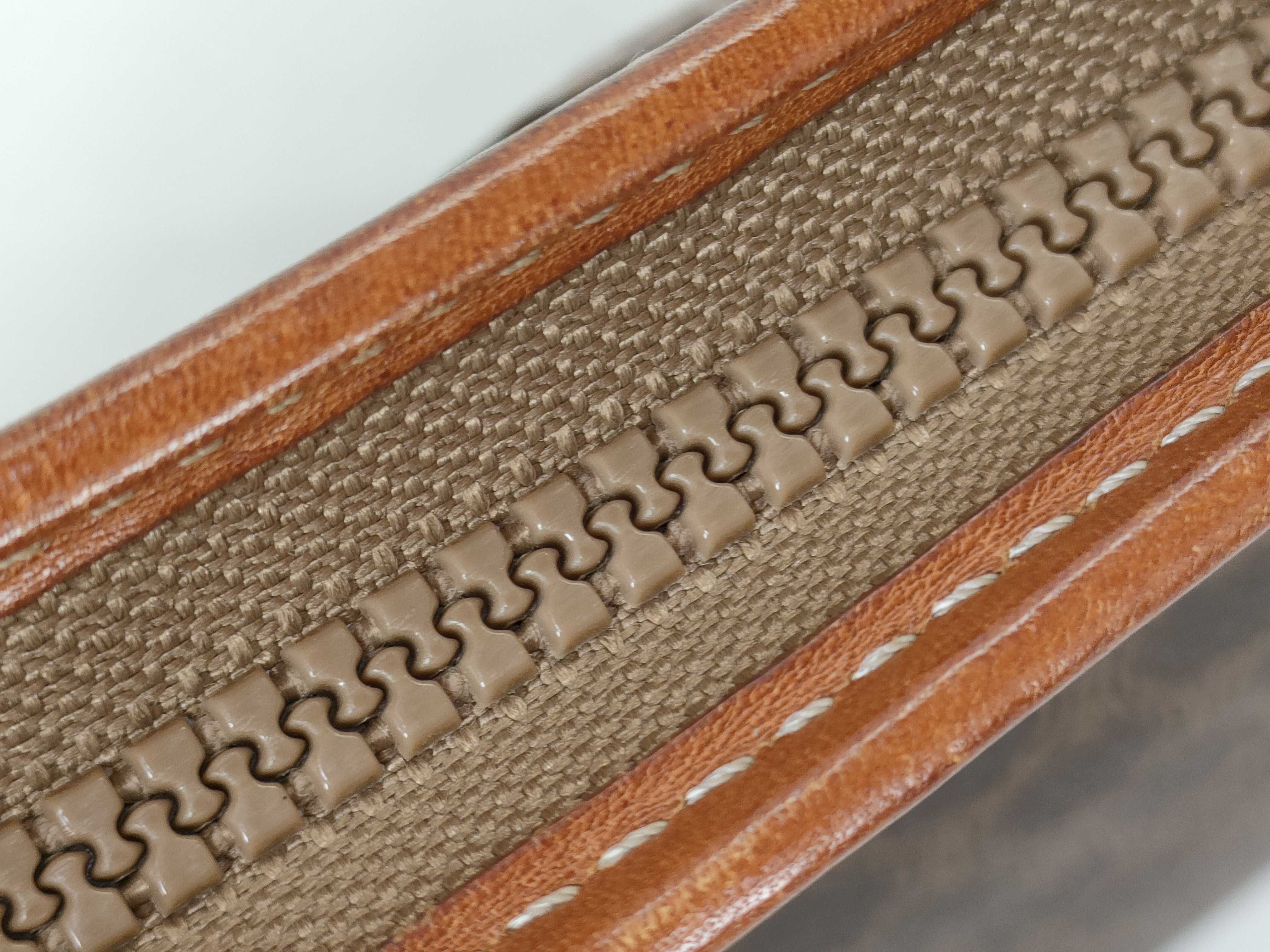 Macadam Triomphe Pouch Clutch Bag — view 3