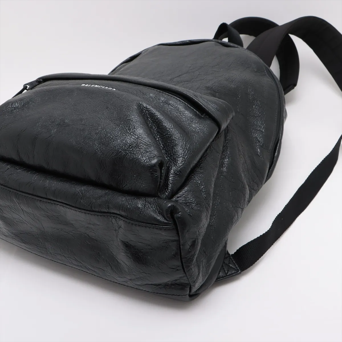 Explorer Leather Backpack/Rucksack, Black 503221 — view 3