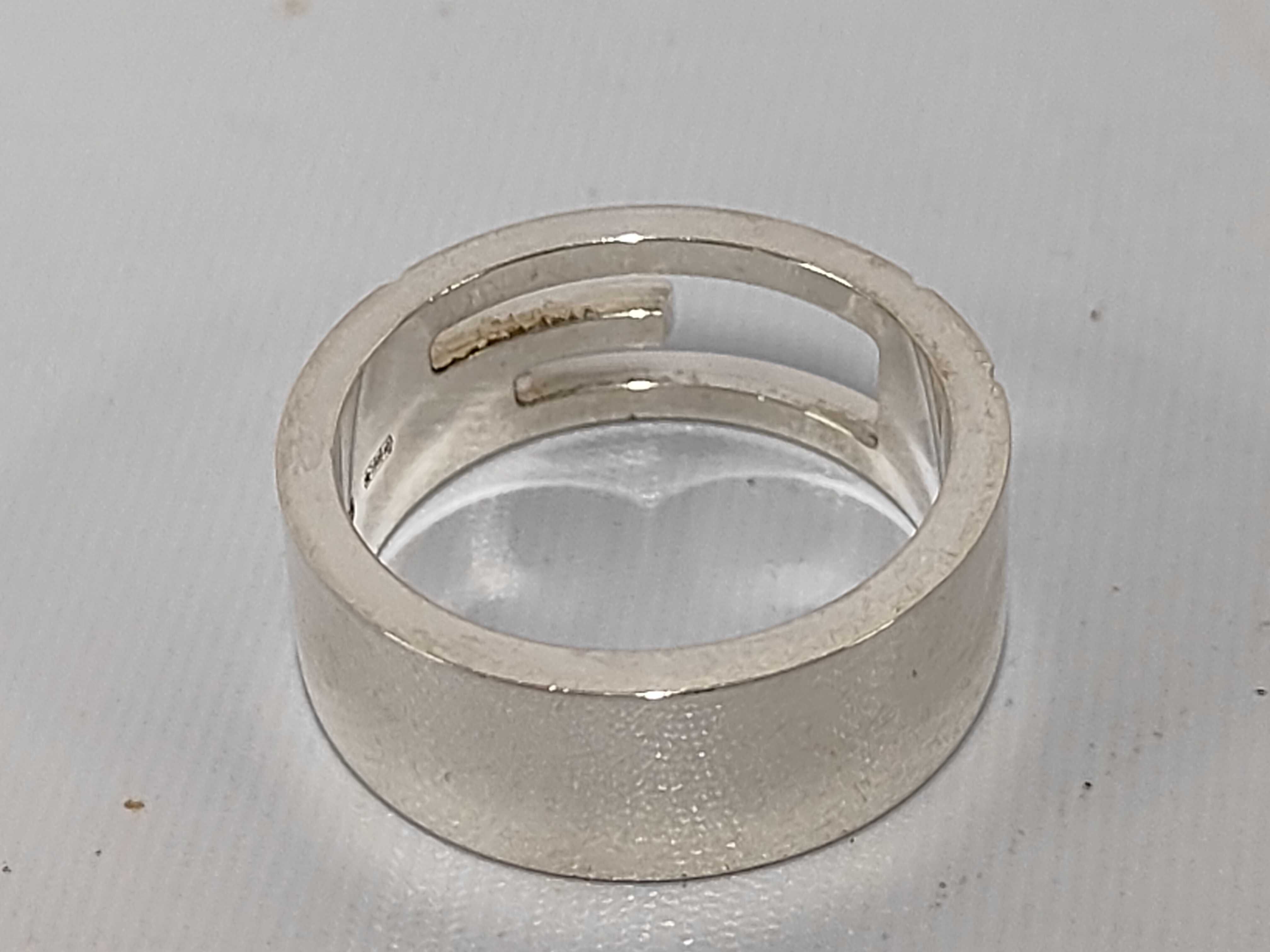 Branded G Sterling Silver 925 Ring — view 3