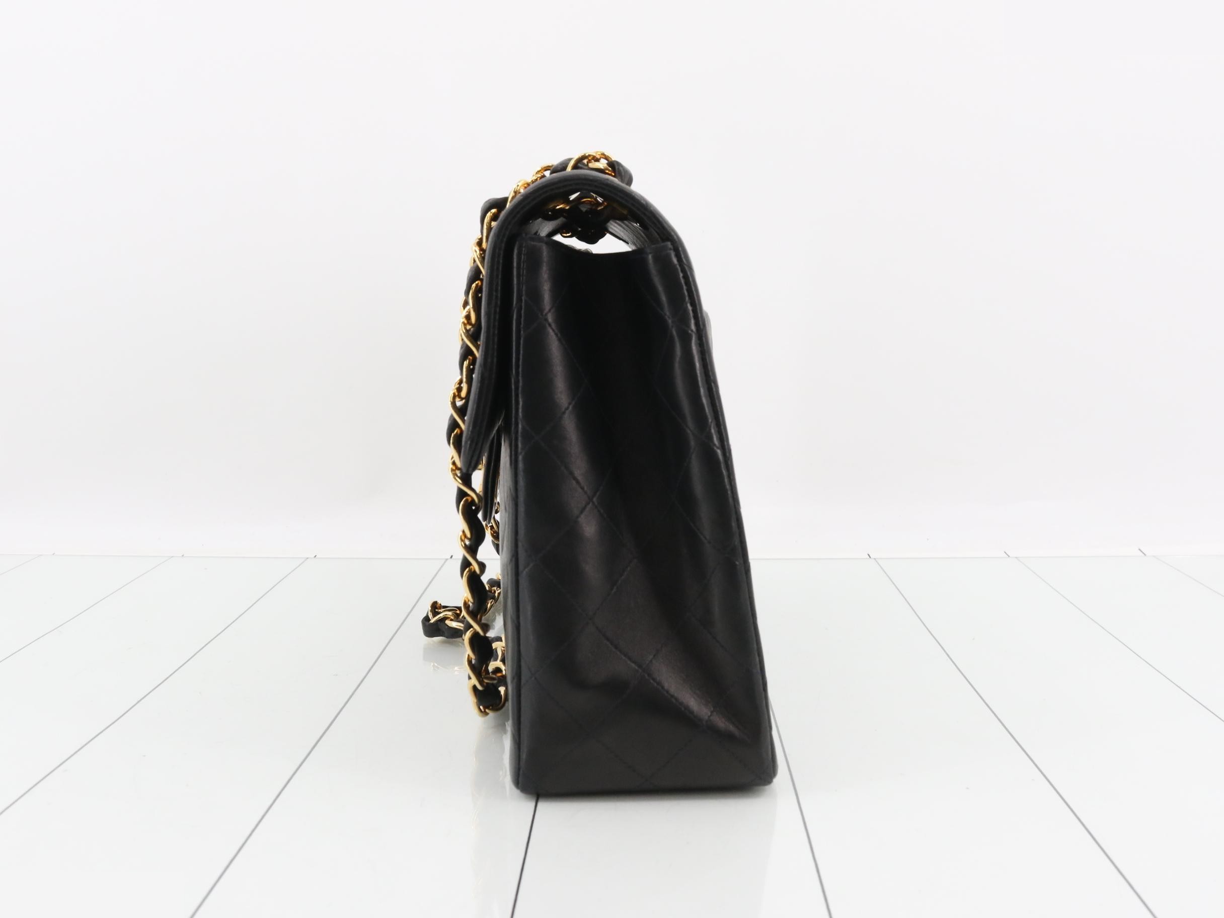 Dekamato 34 Shoulder Bag, Lambskin, Black — view 3