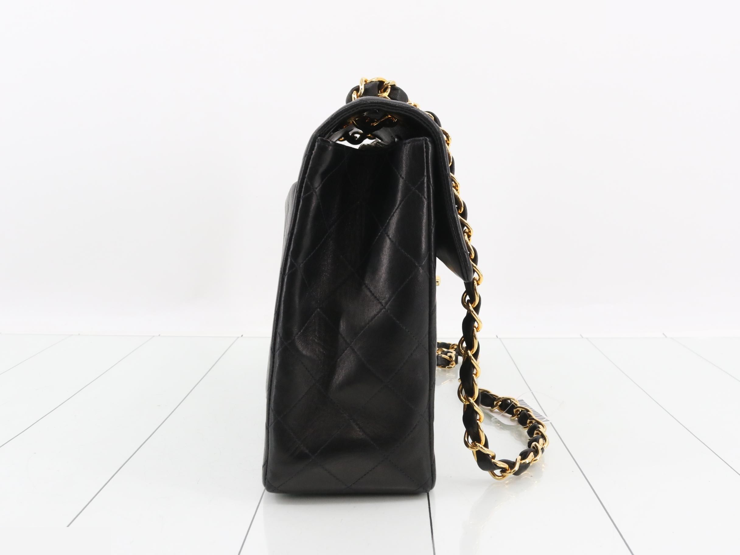 Dekamato 34 Shoulder Bag, Lambskin, Black — view 4