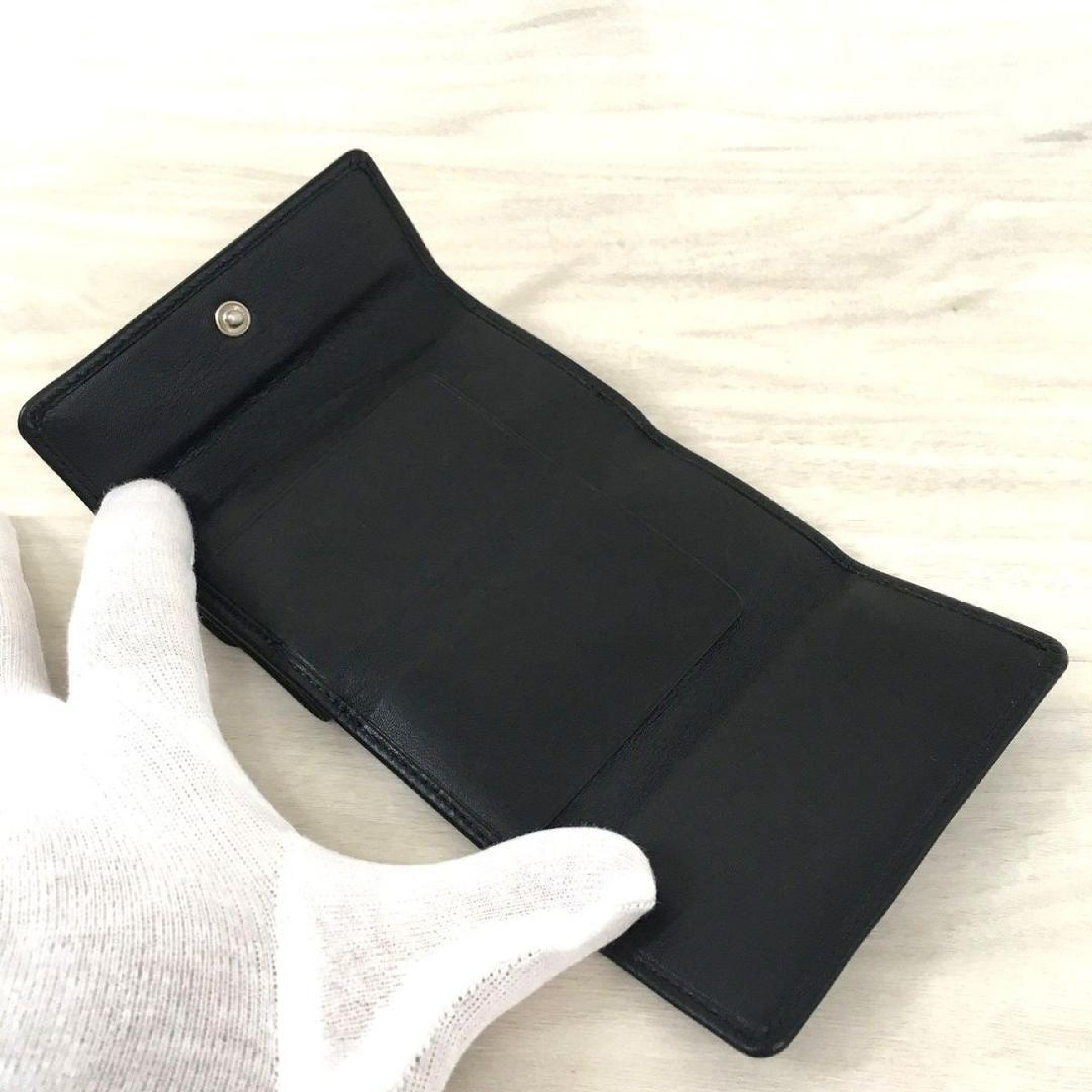 Mini Wallet, Black, with Box, Double Snap Closure Wallet — view 3