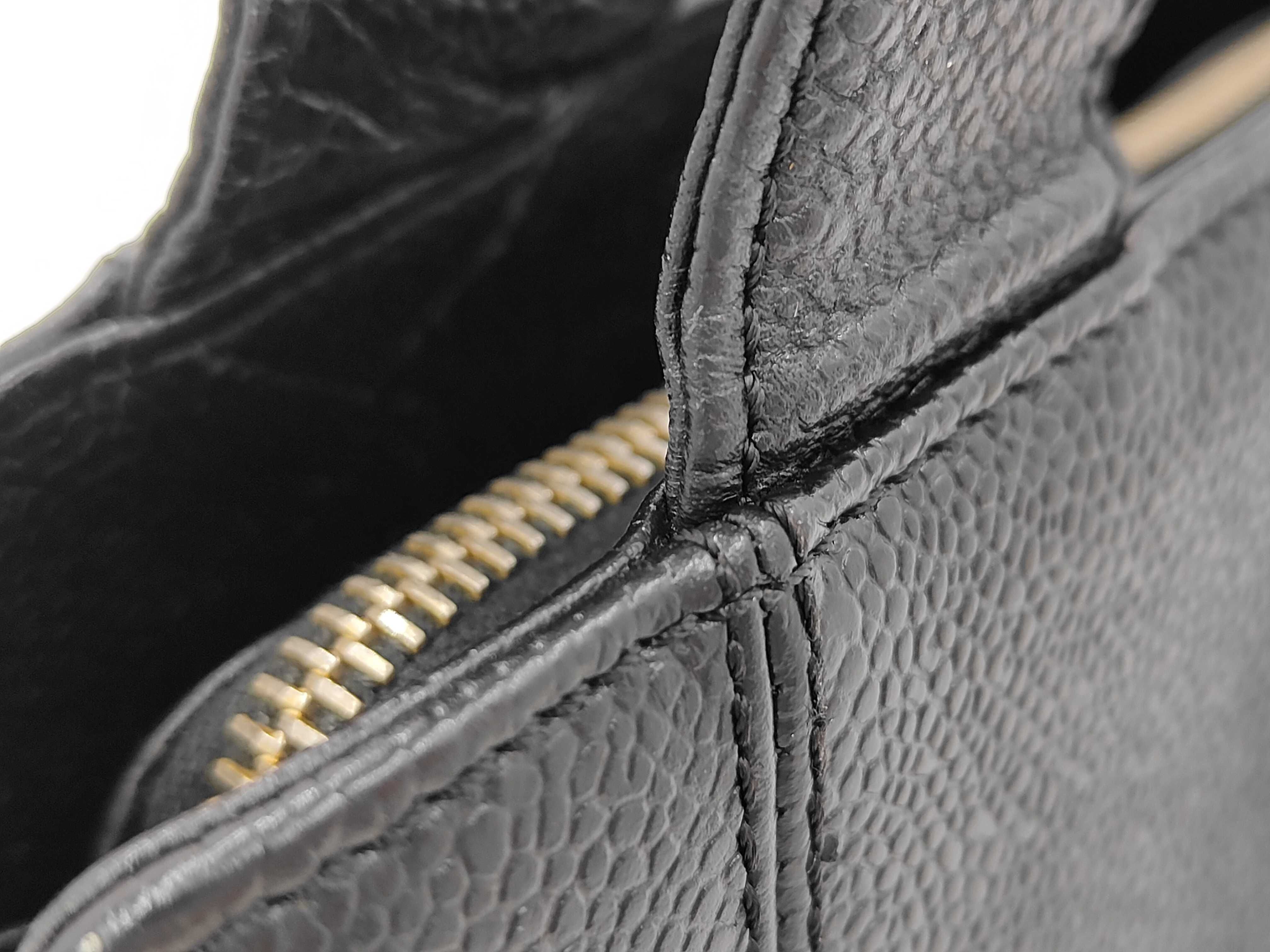 Caviar Skin Logo Tote Bag, Black, with sticker, torn inner pocket, W31cm. — view 3