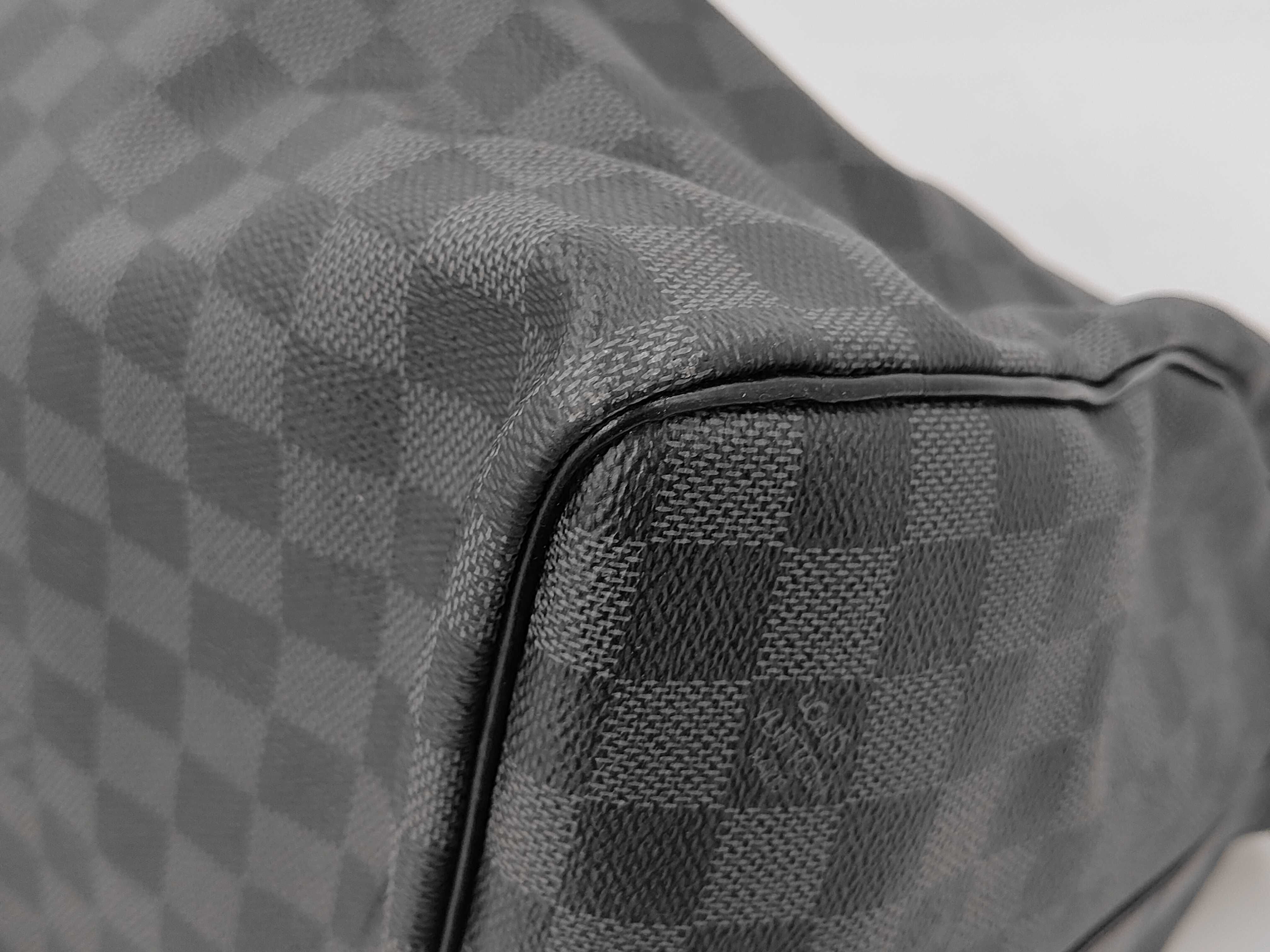 LV Keepall Bandoulière 55 Boston Bag — view 3