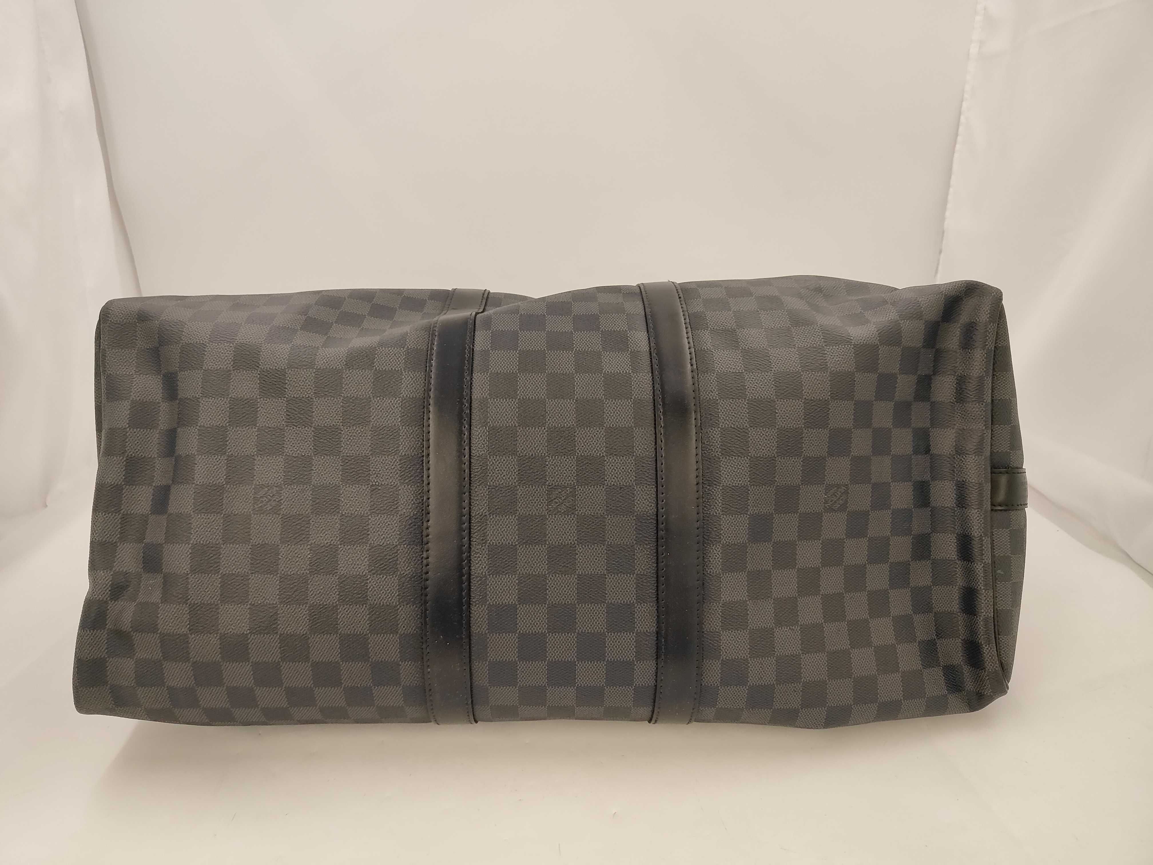 LV Keepall Bandoulière 55 Boston Bag — view 4