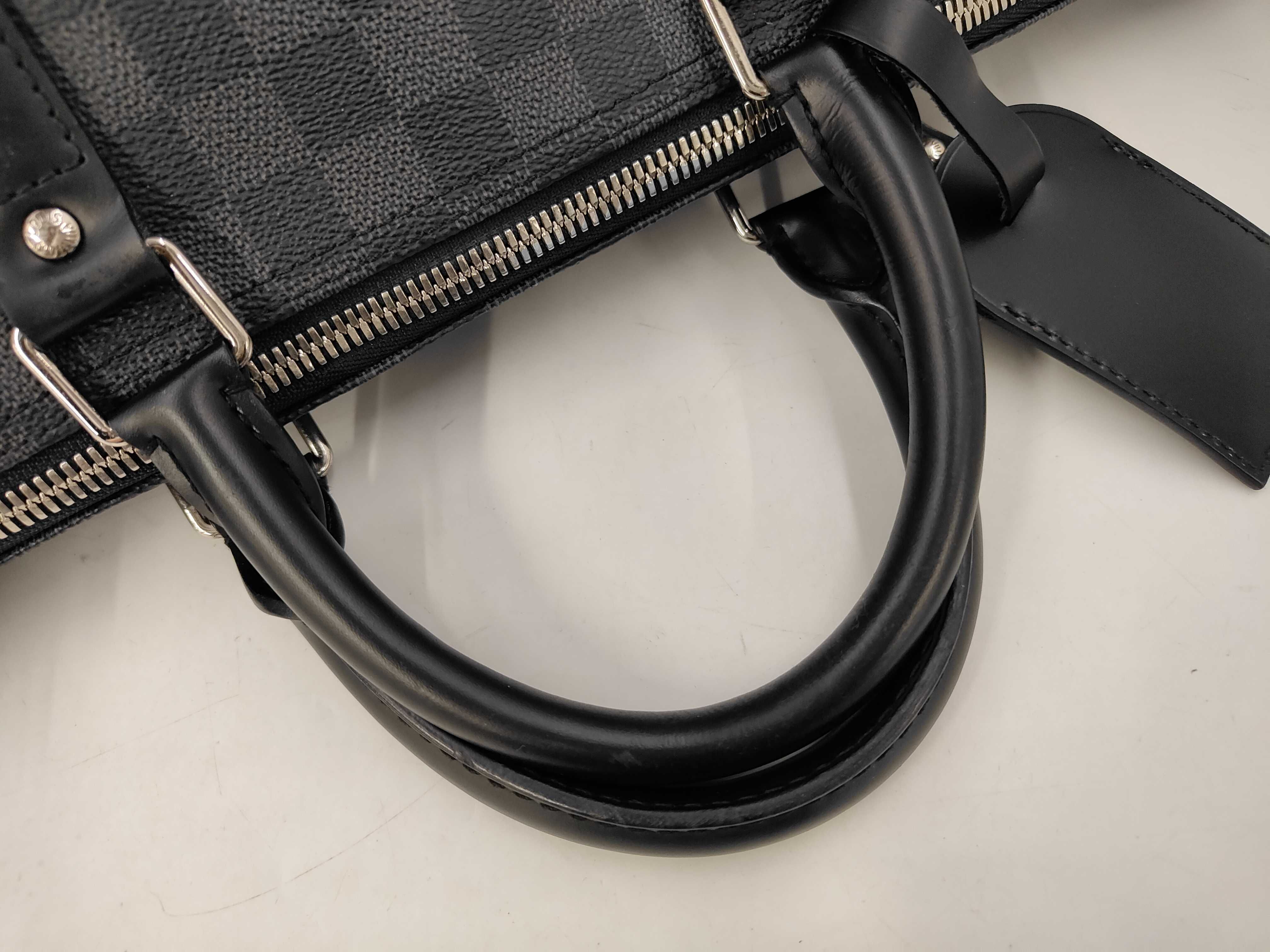 LV Keepall Bandoulière 55 Boston Bag — view 5