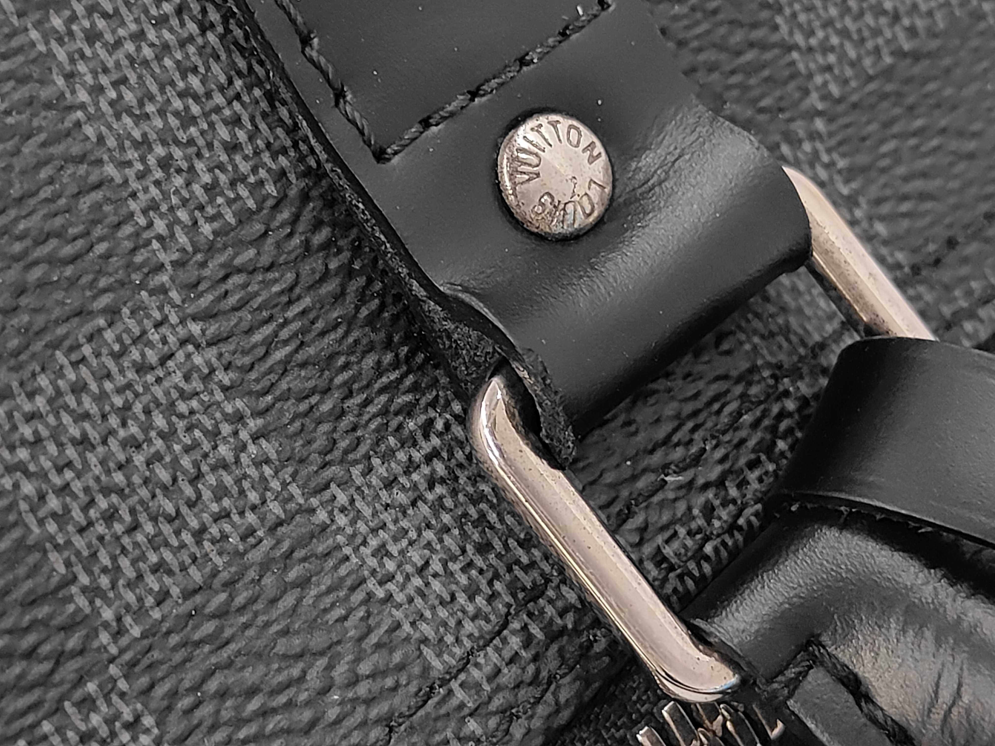 LV Keepall Bandoulière 55 Boston Bag — view 7