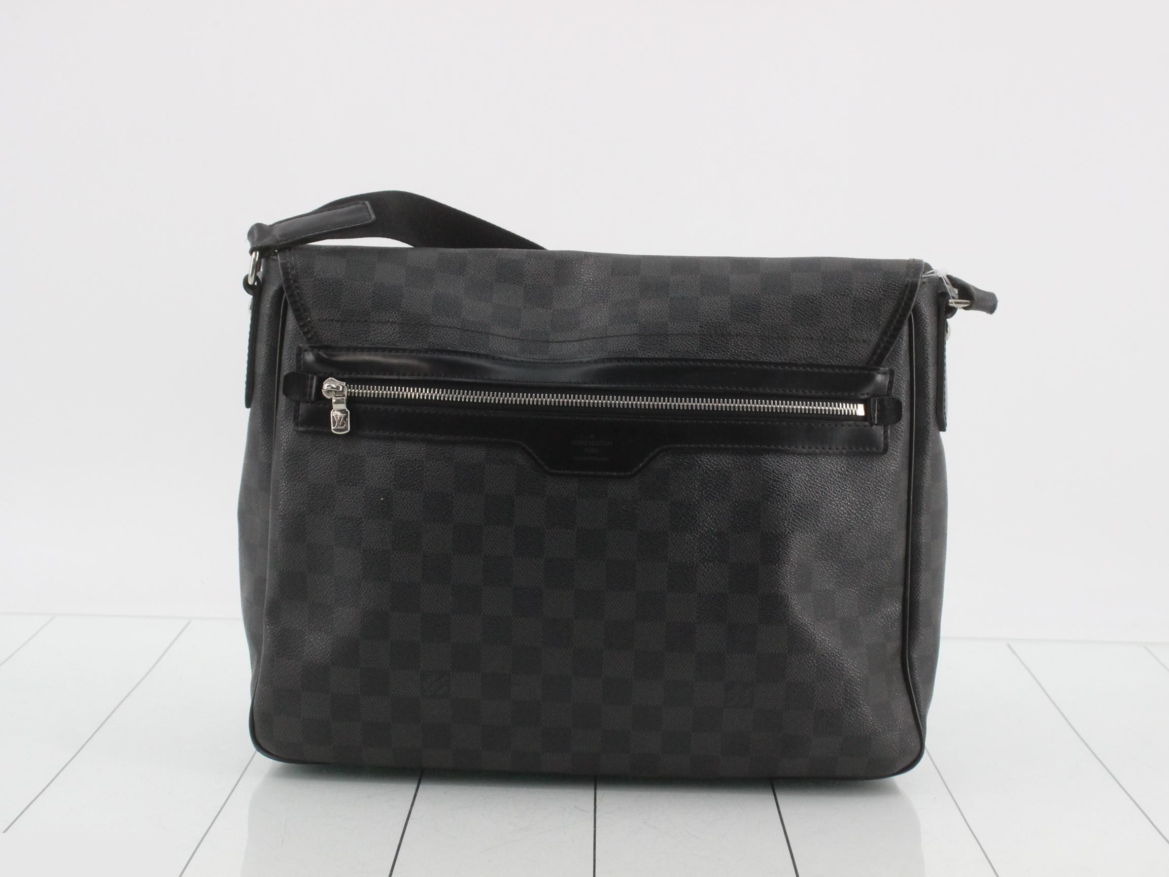 Damier Graphite Daniel Shoulder Bag — view 2