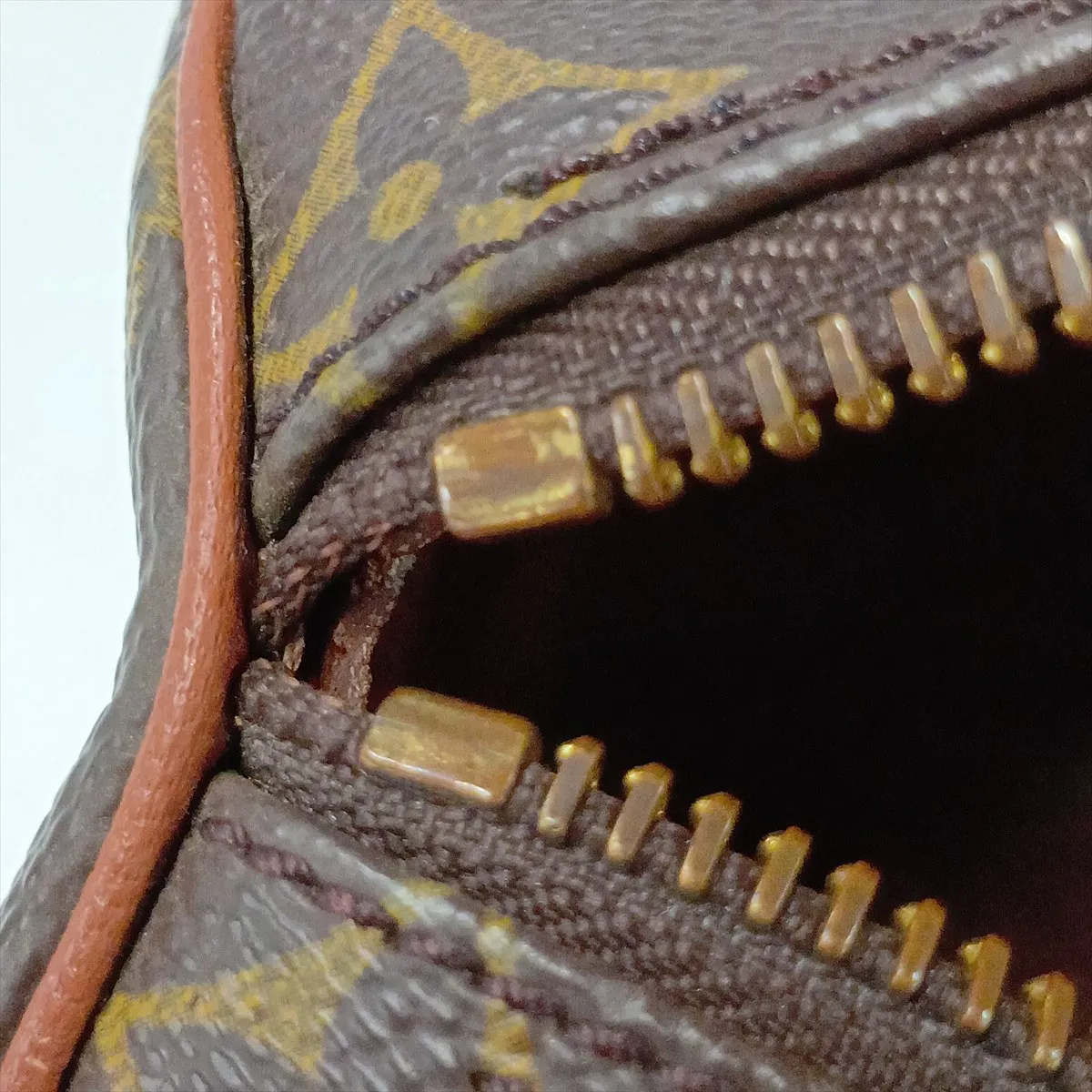Monogram Papillon 26 M51366 TH8910 Brown — view 9