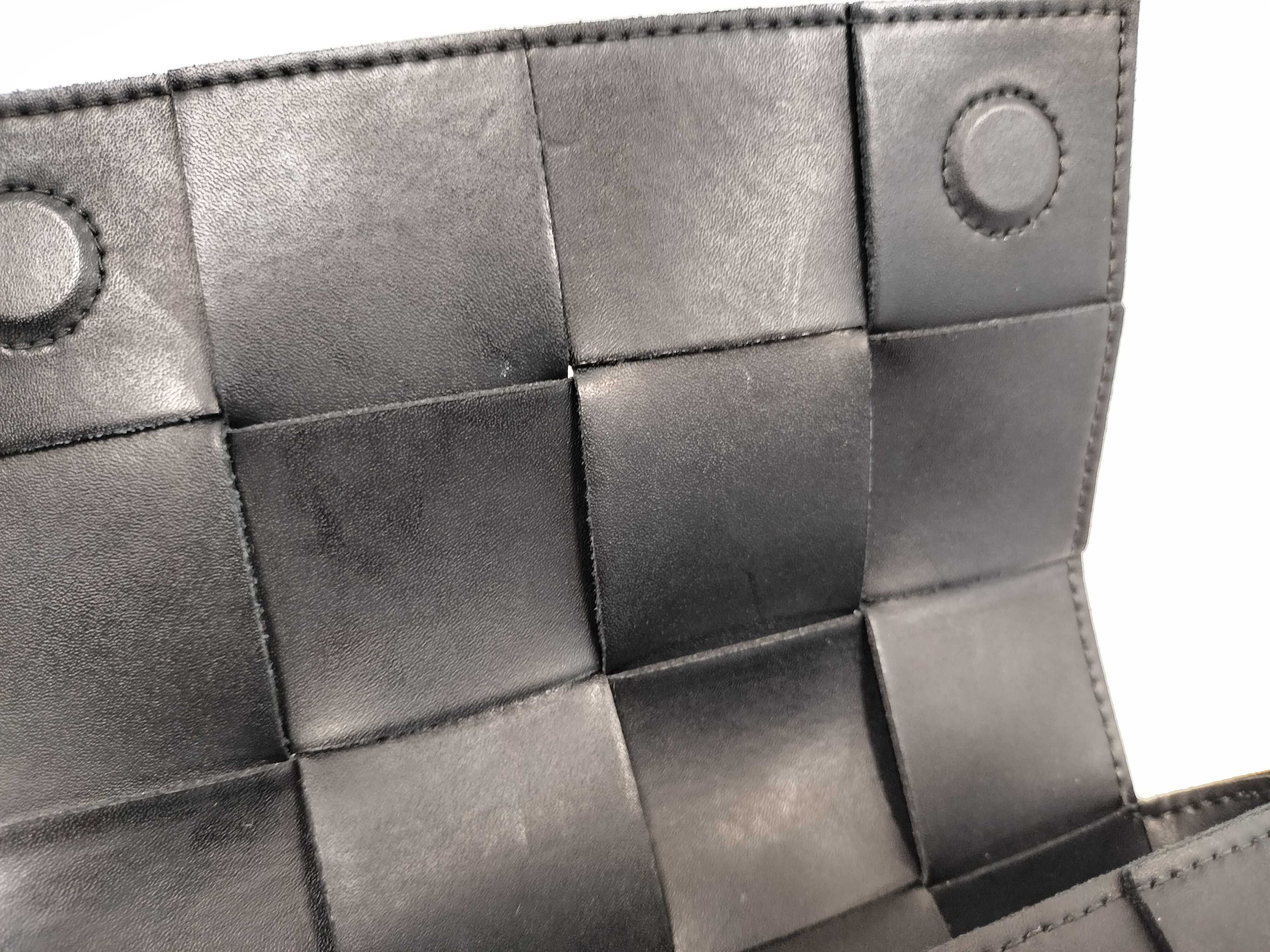 Maxi Intrecciato Cassette Leather Shoulder Bag, Black Waist Bag — view 14