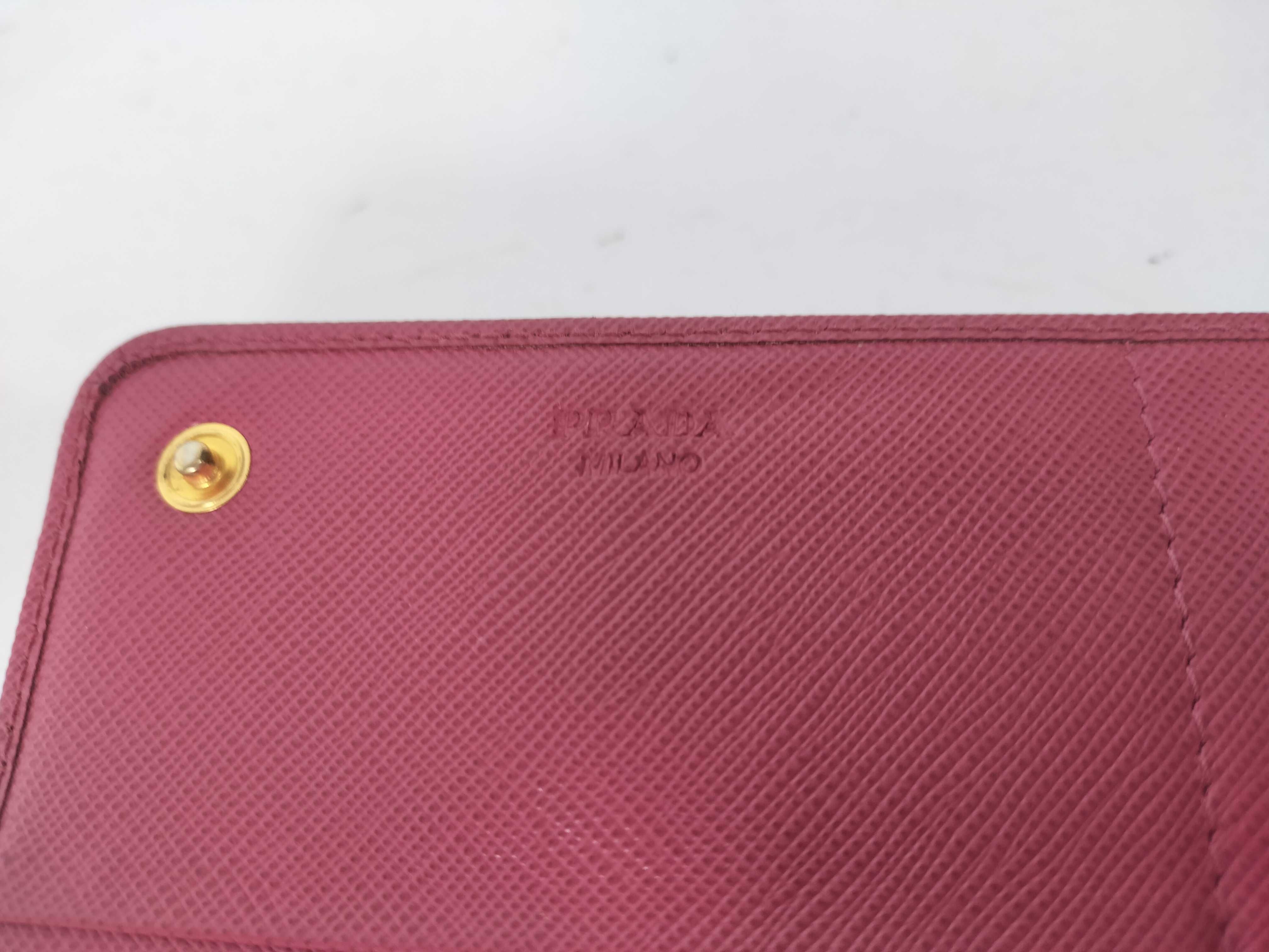 Saffiano Leather Bi-fold Long Wallet, Coin Purse, Billfold, Women's, Pink — view 11