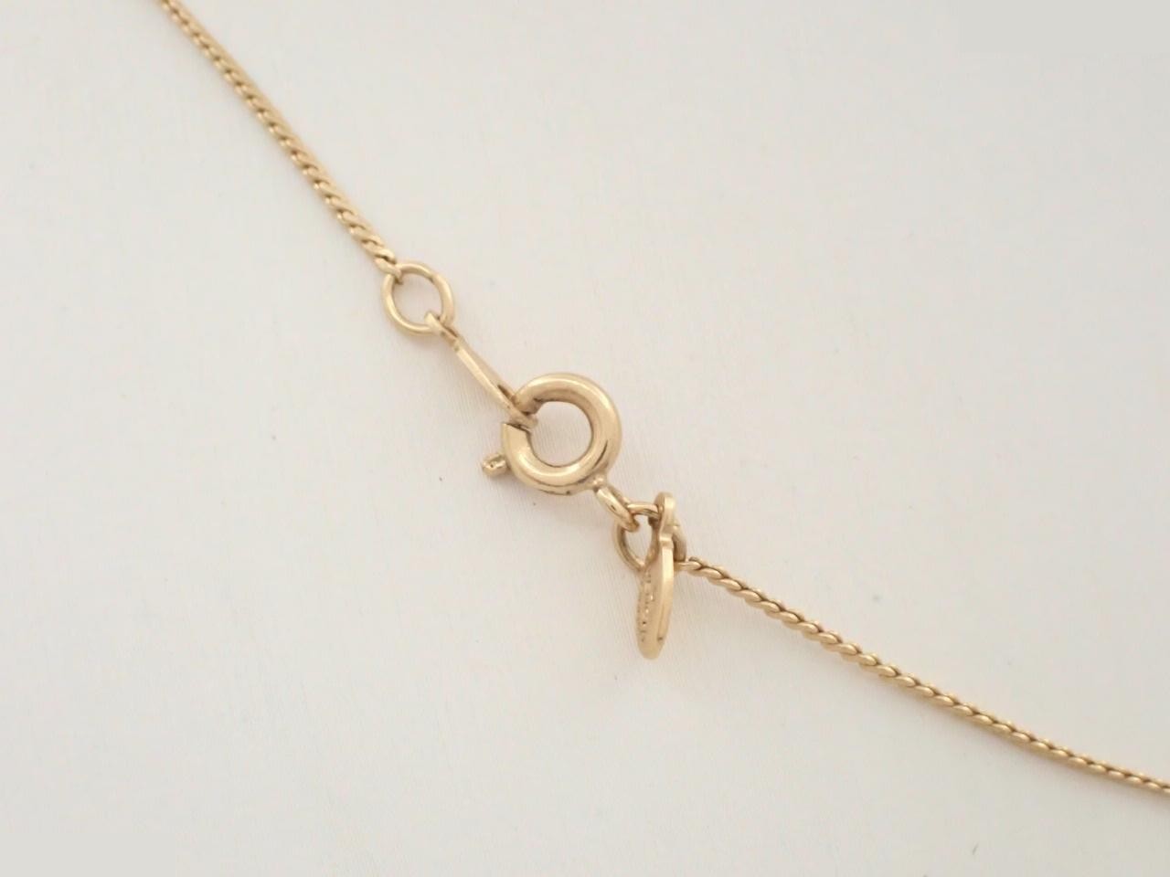 Other lines: Precious metals, necklaces, pendants, chains approximately 40cm long. — view 2