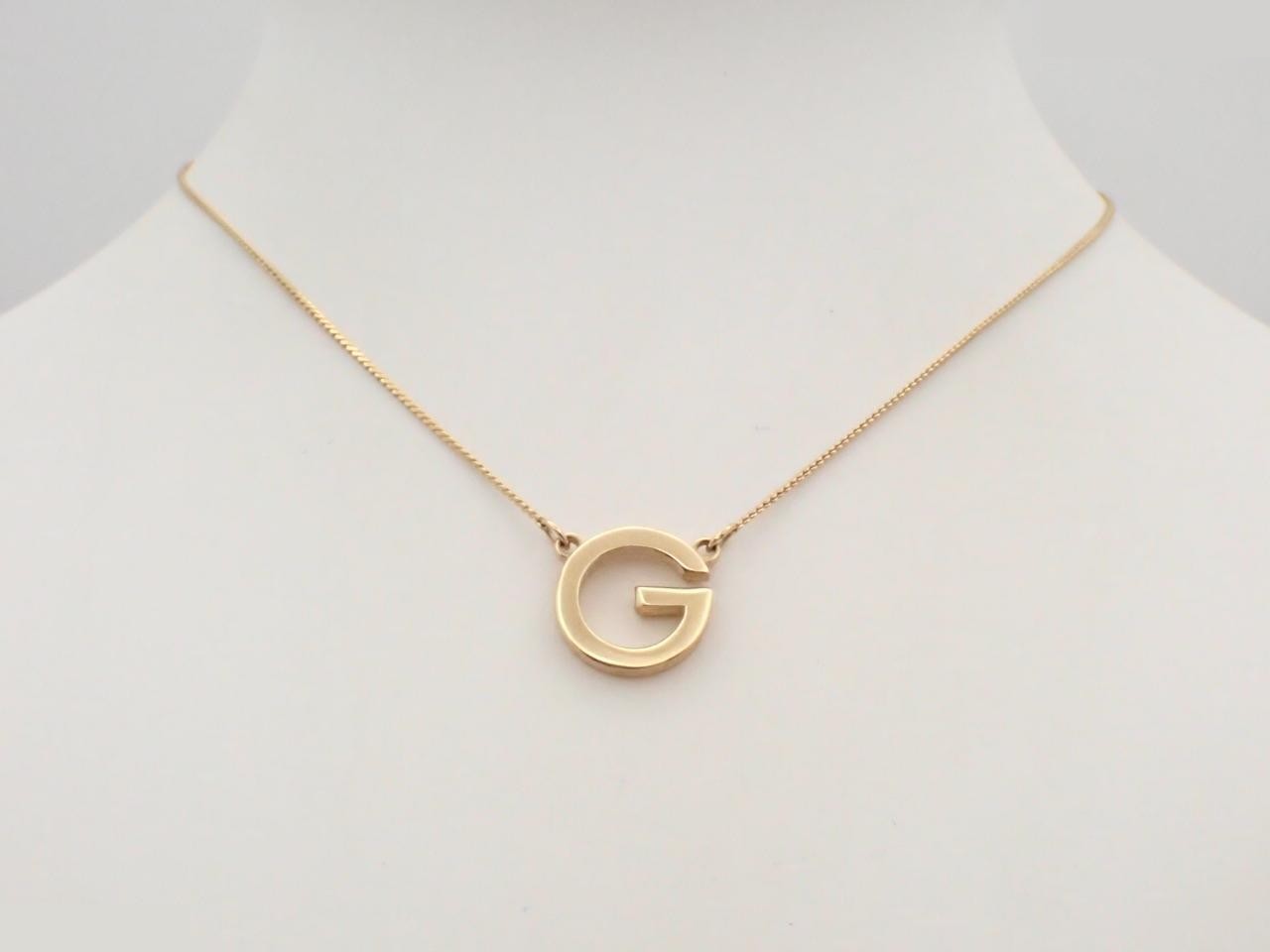 Other lines: Precious metals, necklaces, pendants, chains approximately 40cm long. — view 3