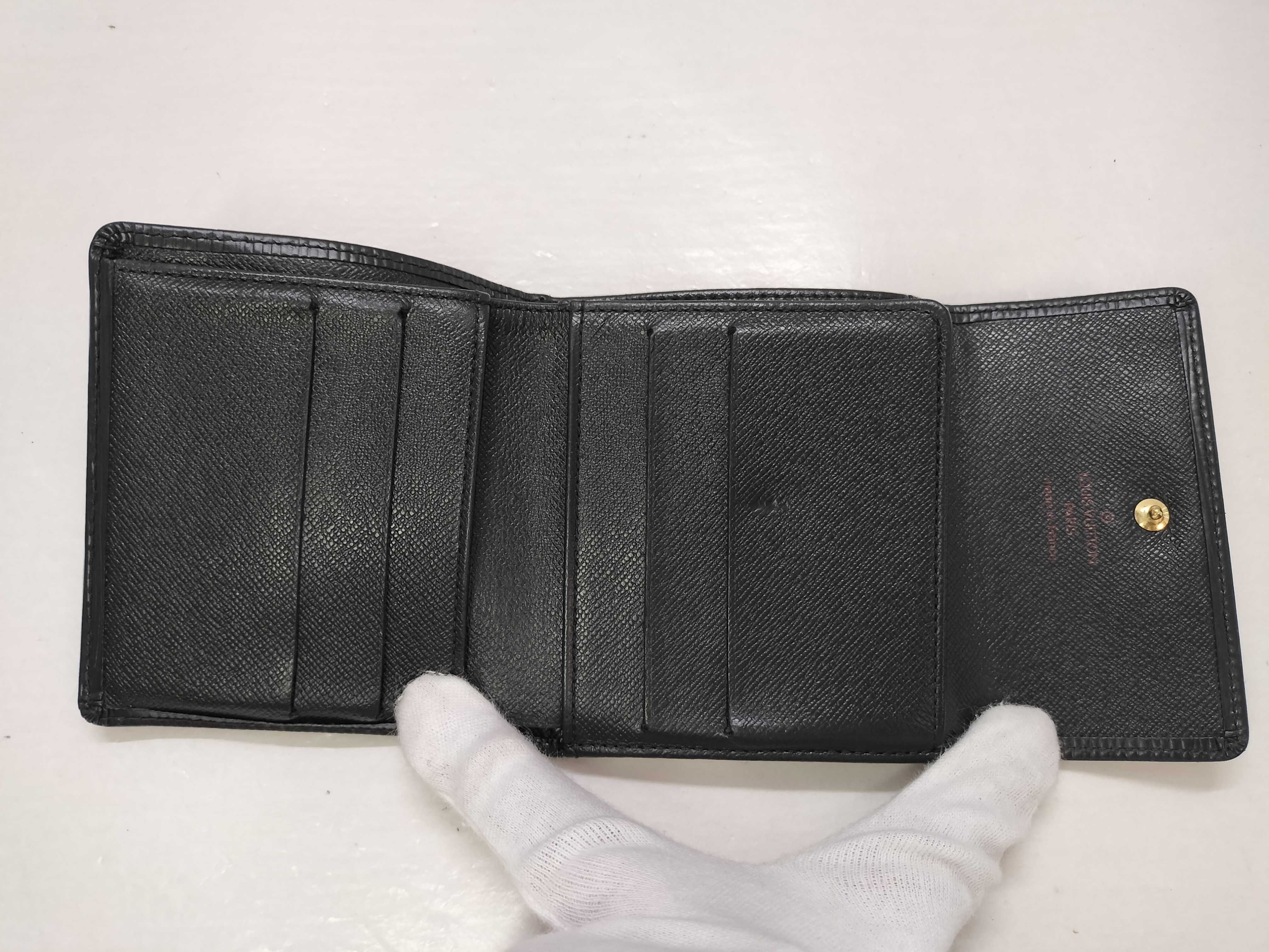 Epi Leather Bi-fold Wallet, Black, Serial Number — view 11
