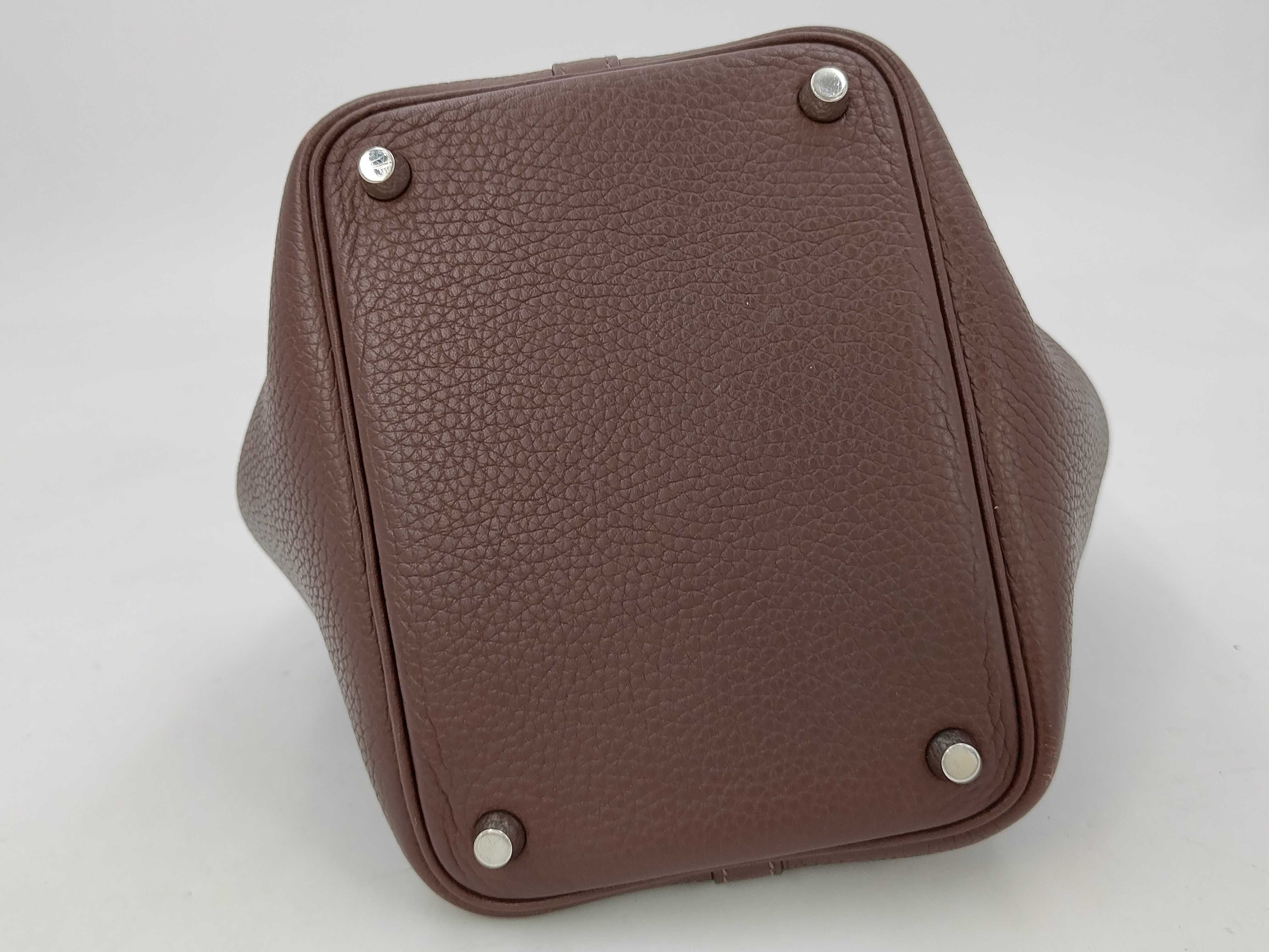 Picotin Lock PM (Y stamp) Silver Hardware Handbag — view 4
