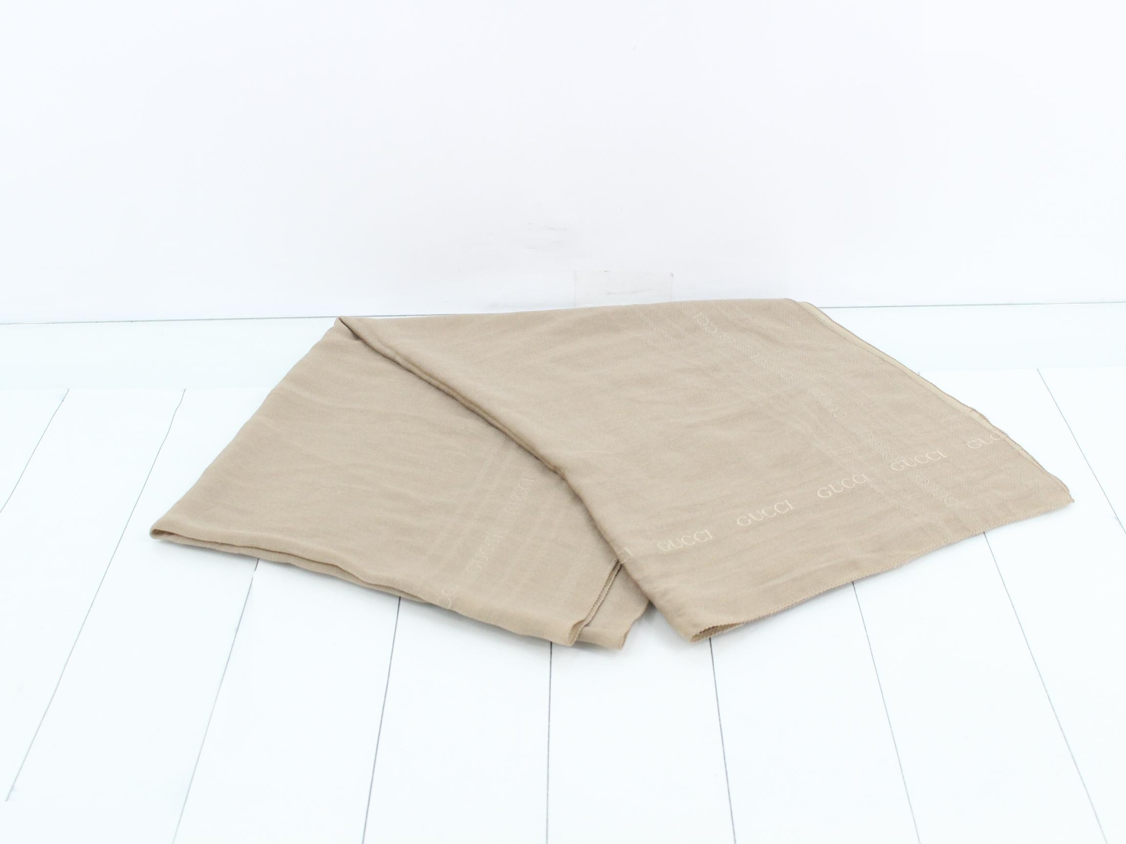 stole/shawl — view 2