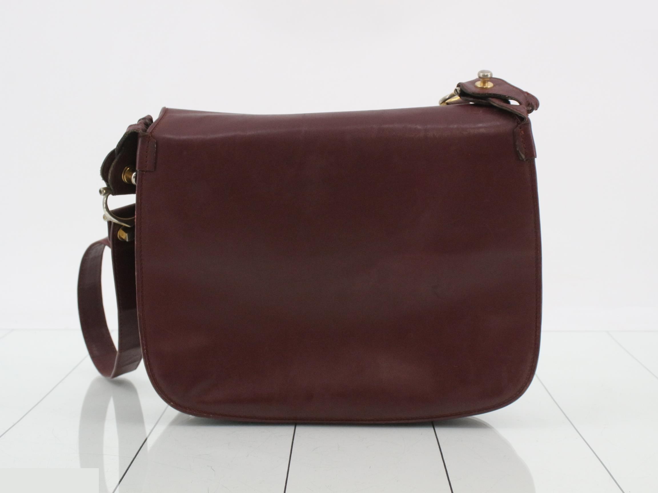 Must Line (Bag) - Shoulder Bag — view 2