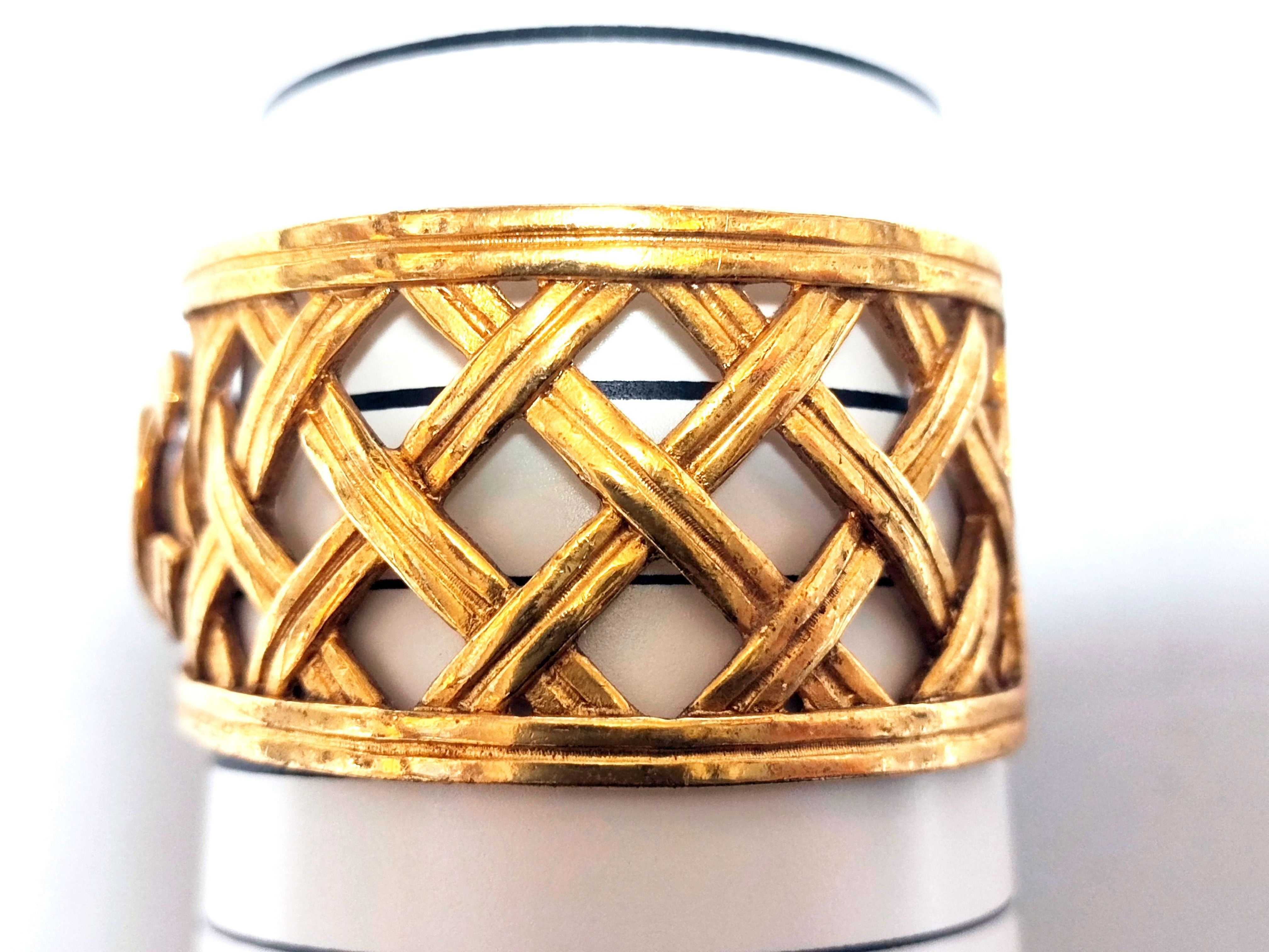 Coco Mark Bangle 96P Bracelet/Bangle — view 5
