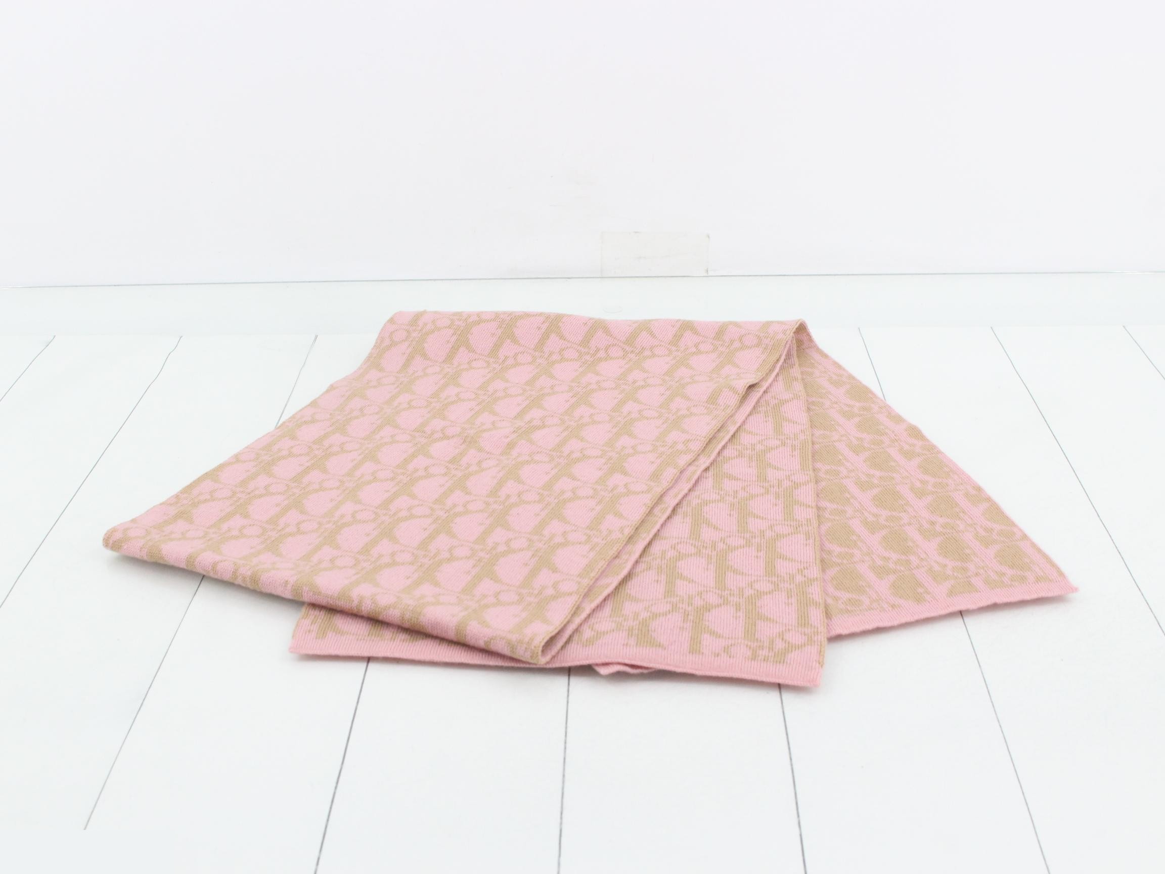 Trotter Scarf, Pink — view 3