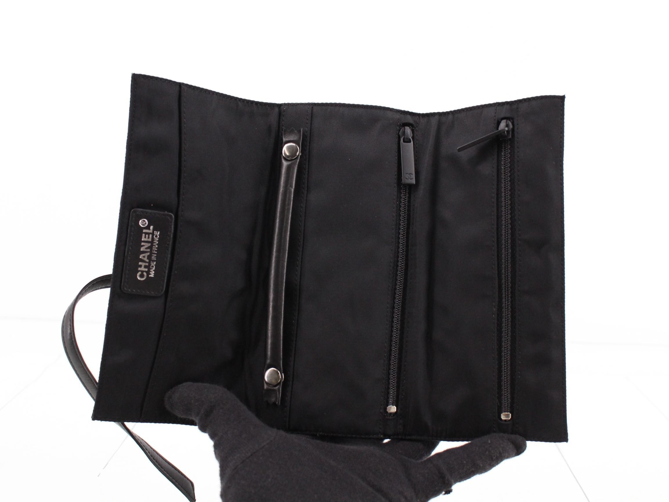New Travel Line (Bags) and Other Items: Accessory Pouches, Jewelry Cases — view 4