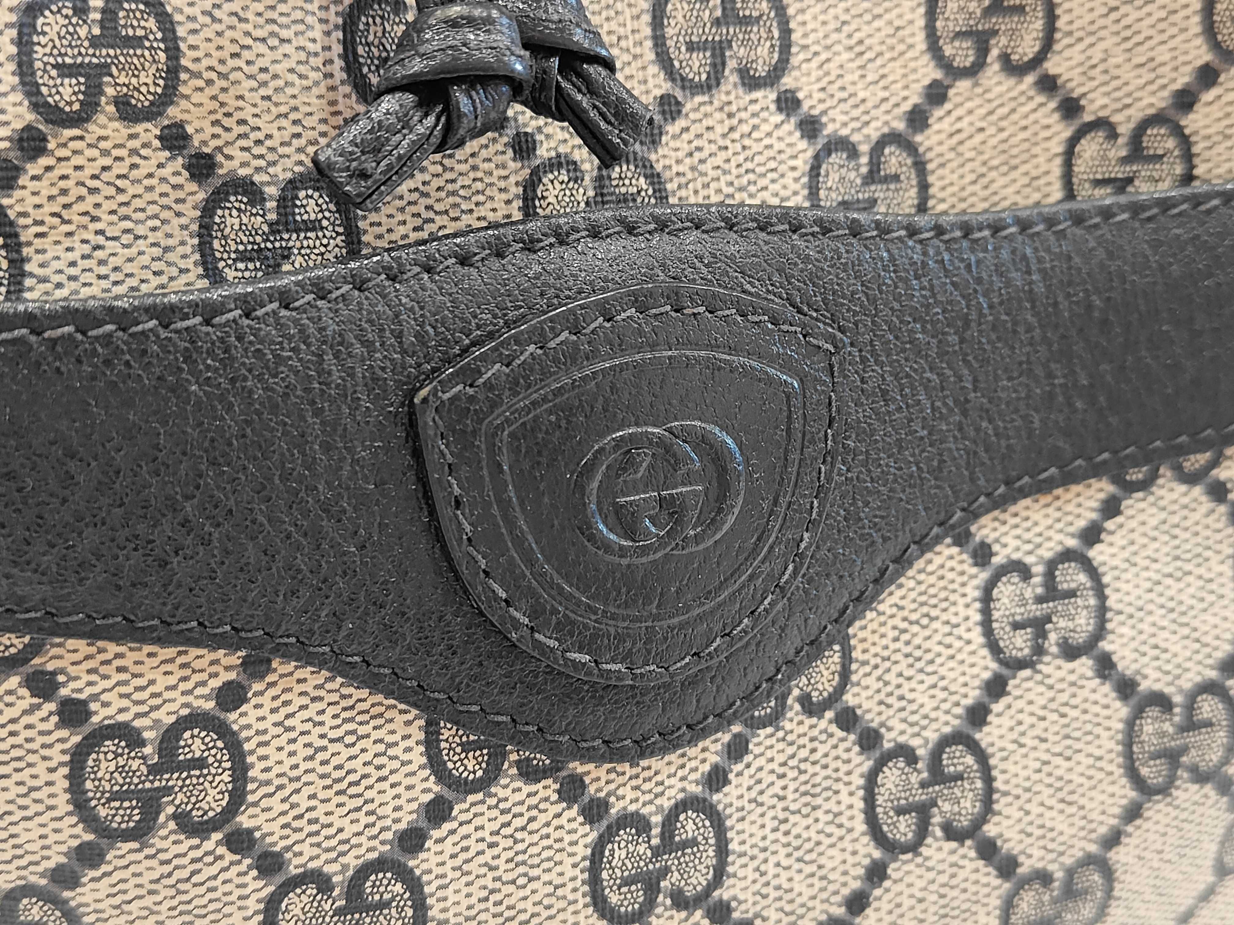 GG Supreme drawstring shoulder bag (shows signs of wear) — view 9