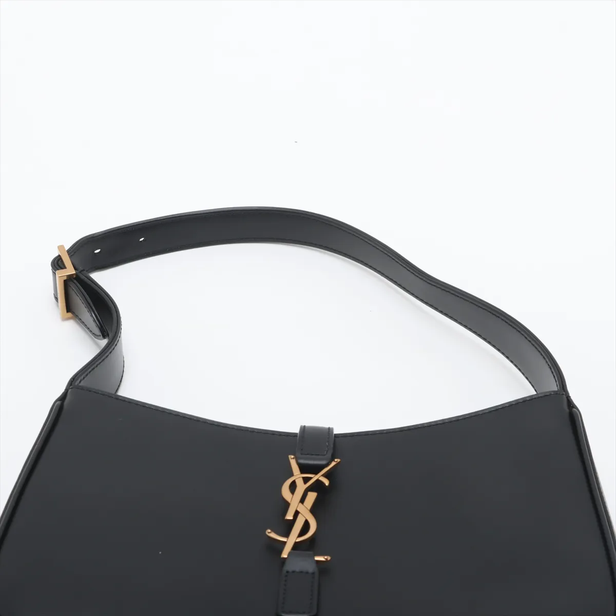 Le Saint Cassette Leather Shoulder Bag Black 657228 — view 6