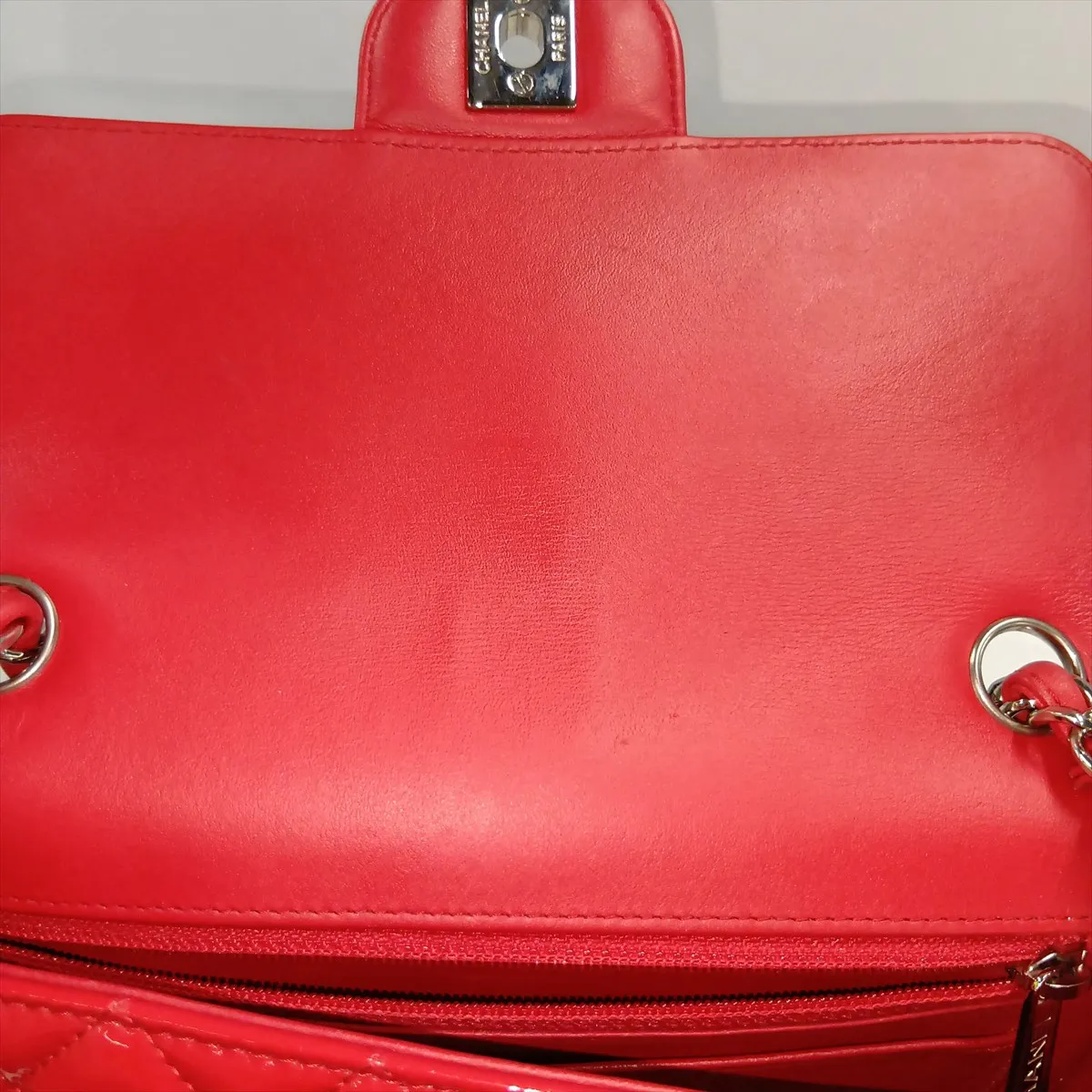 Mini Matelassé 20 Patent Leather Single Flap Single Chain Bag, Black x Red, Silver Hardware, 29195676, Serial Number 29-series, A69900 — view 11