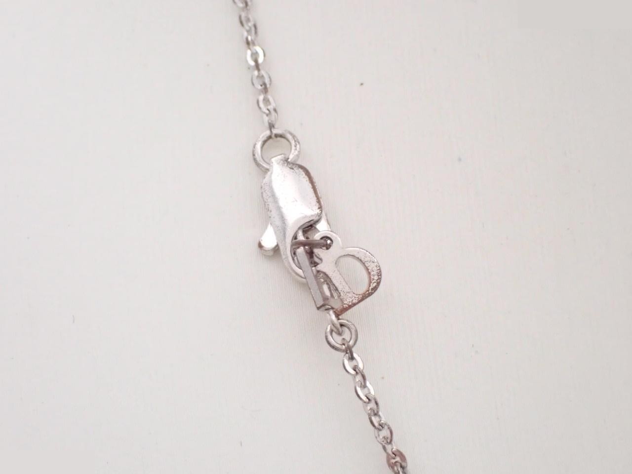Other line: Precious metals, necklaces, pendants, neck circumference approximately 47cm. — view 2