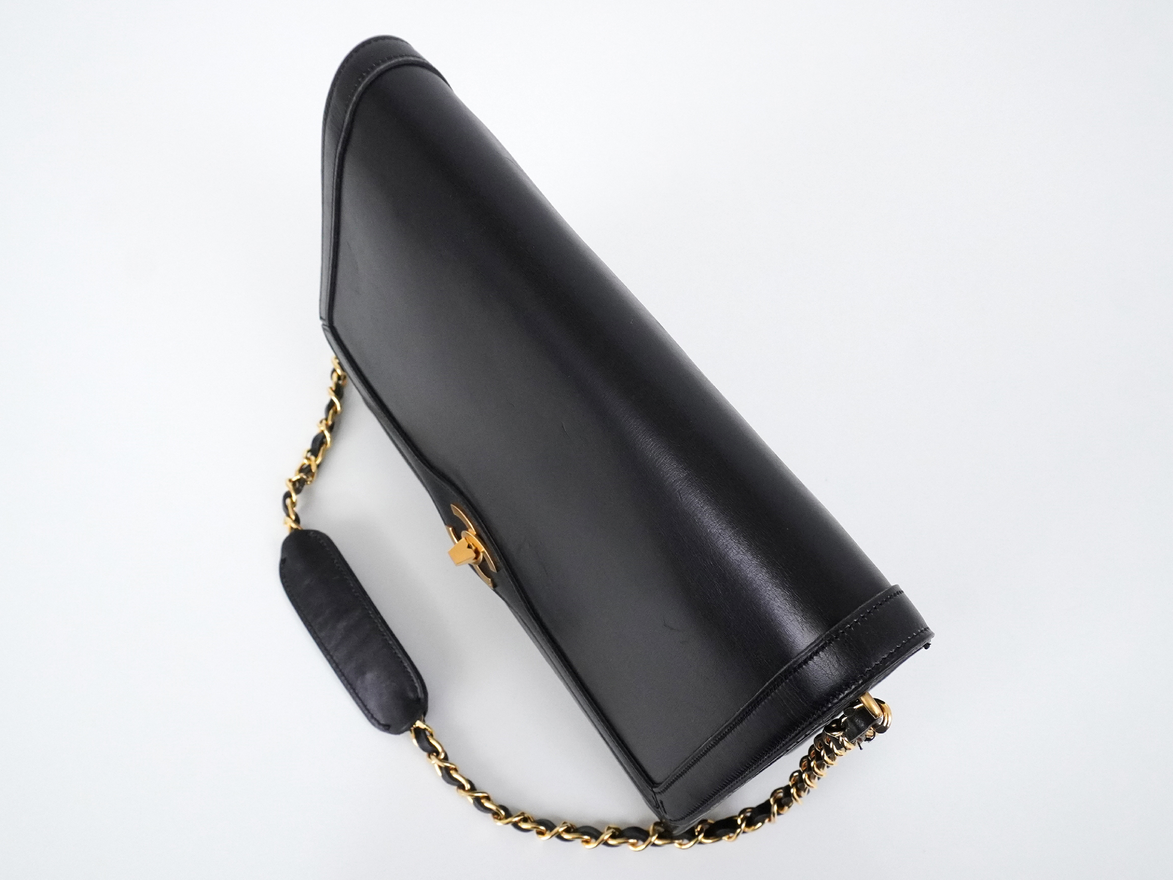 Single Flap Chain Shoulder Bag — view 4