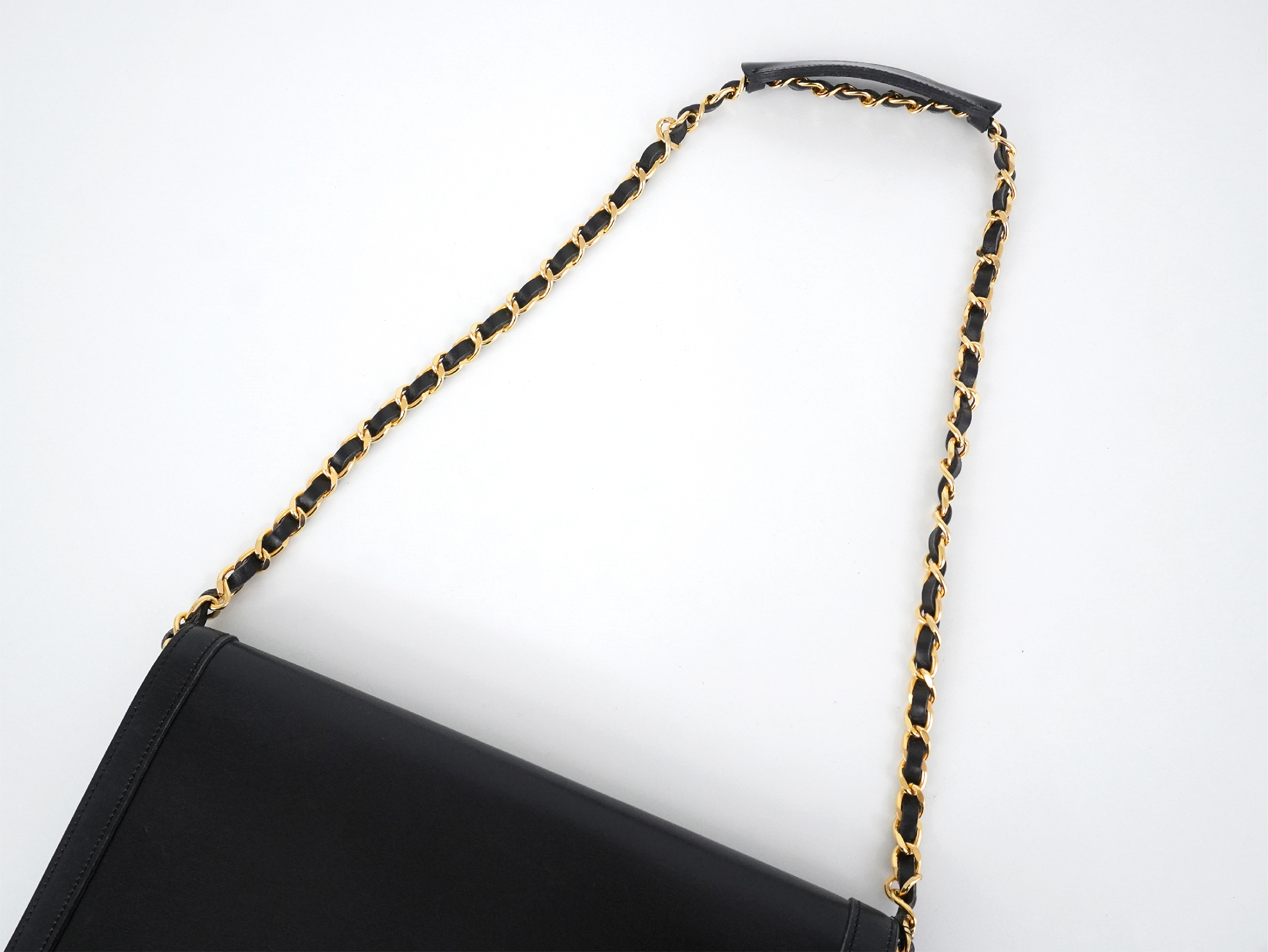 Single Flap Chain Shoulder Bag — view 8