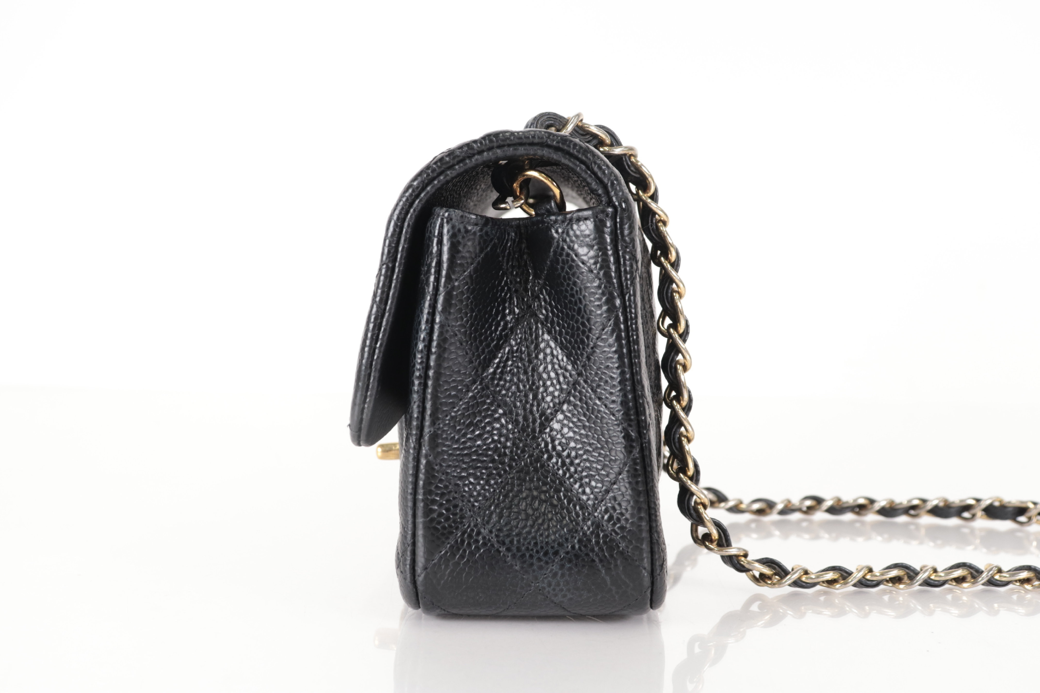 Turnlock Caviar Mini Chain Shoulder Bag (Serial No. 22) — view 4