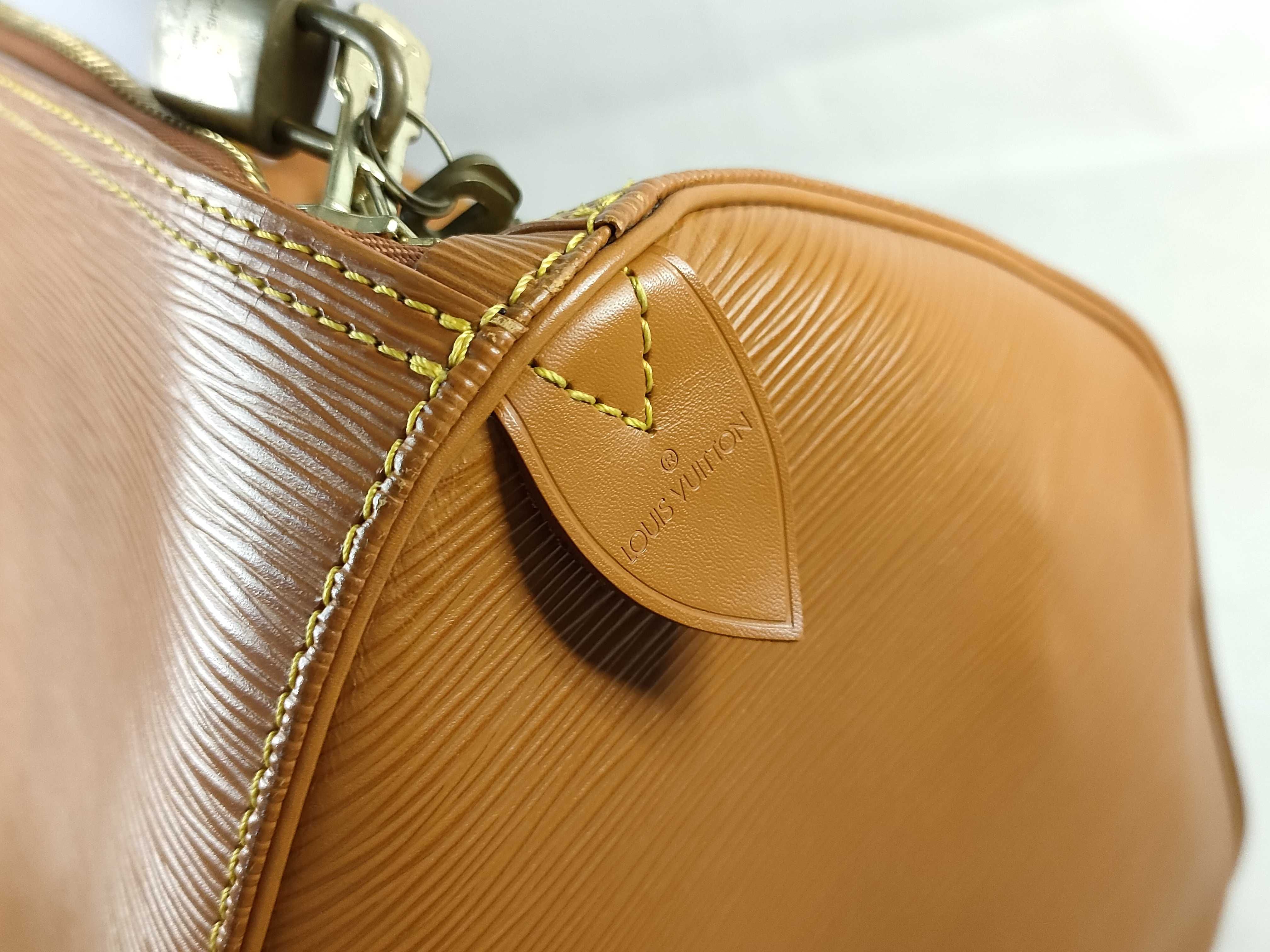 Epi Keepall 60 Boston Bag — view 11