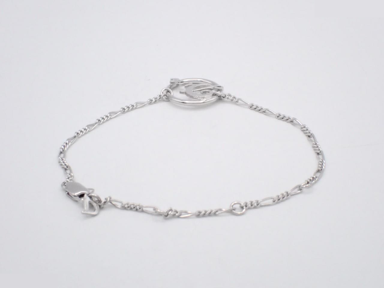 Other lines: Precious metal bracelets and bangles (metal), wrist circumference approximately 22 cm. — view 2