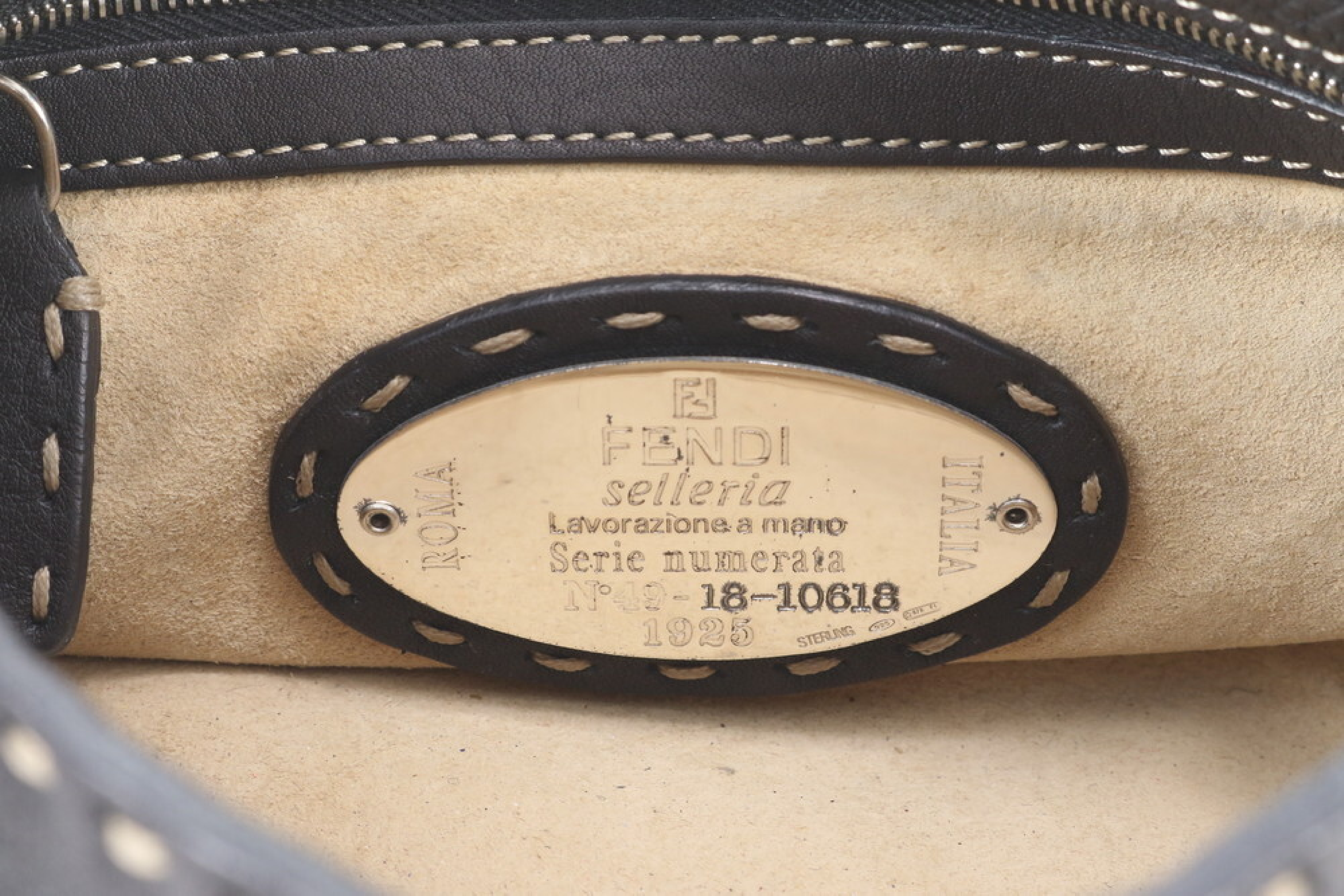 Mamma Baguette Selleria Leather Shoulder Bag — view 8