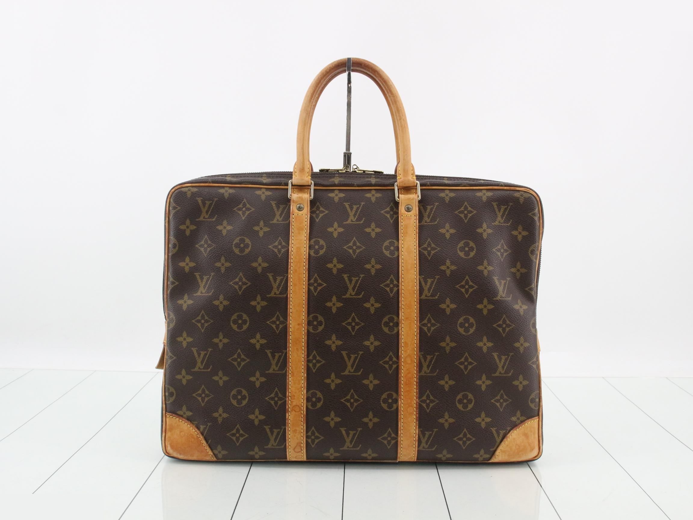 LV Monogram Portedocuments Voyage Business Bag — view 2
