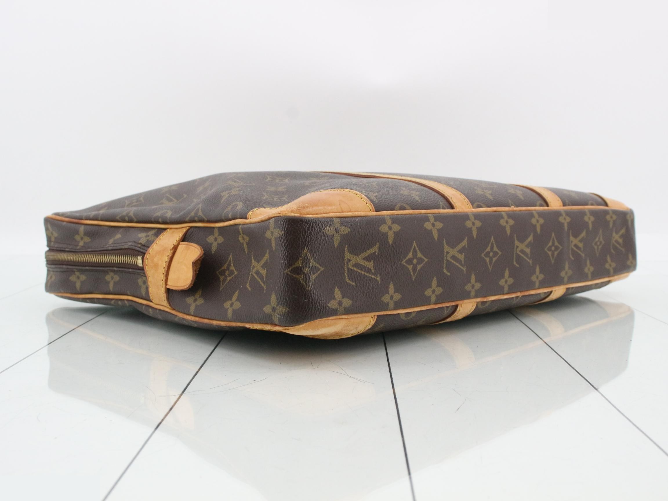 LV Monogram Portedocuments Voyage Business Bag — view 5