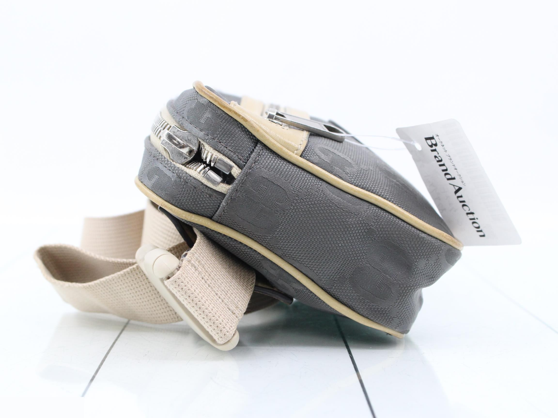 Off the Grid waist bag, gray — view 4