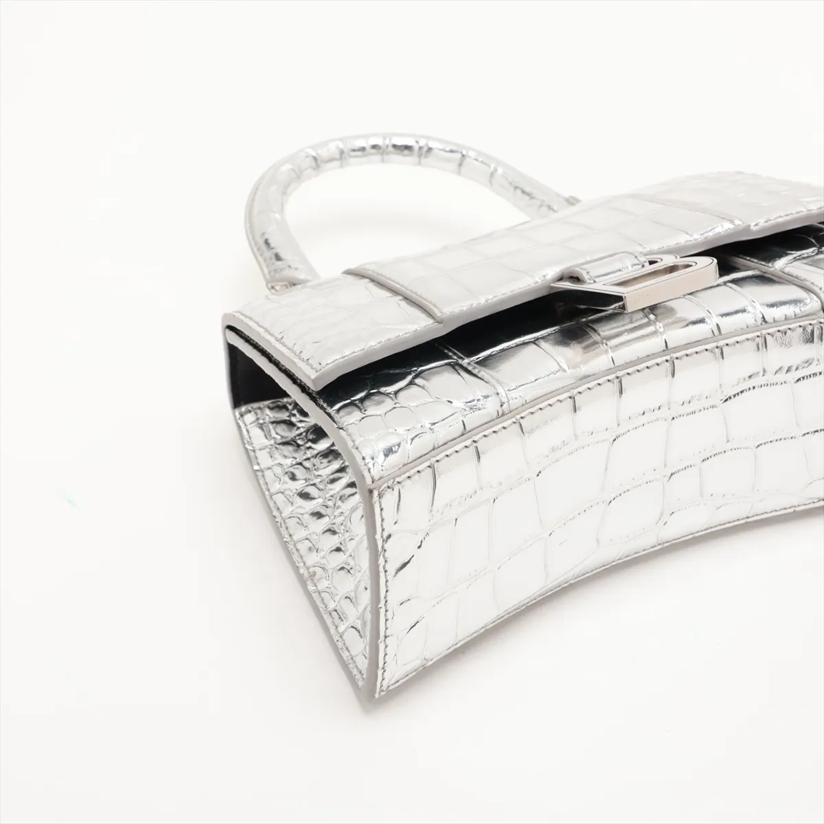 Hourglass XS 592833 Crocodile Embossed 2-Way Handbag Silver 592933. — view 4