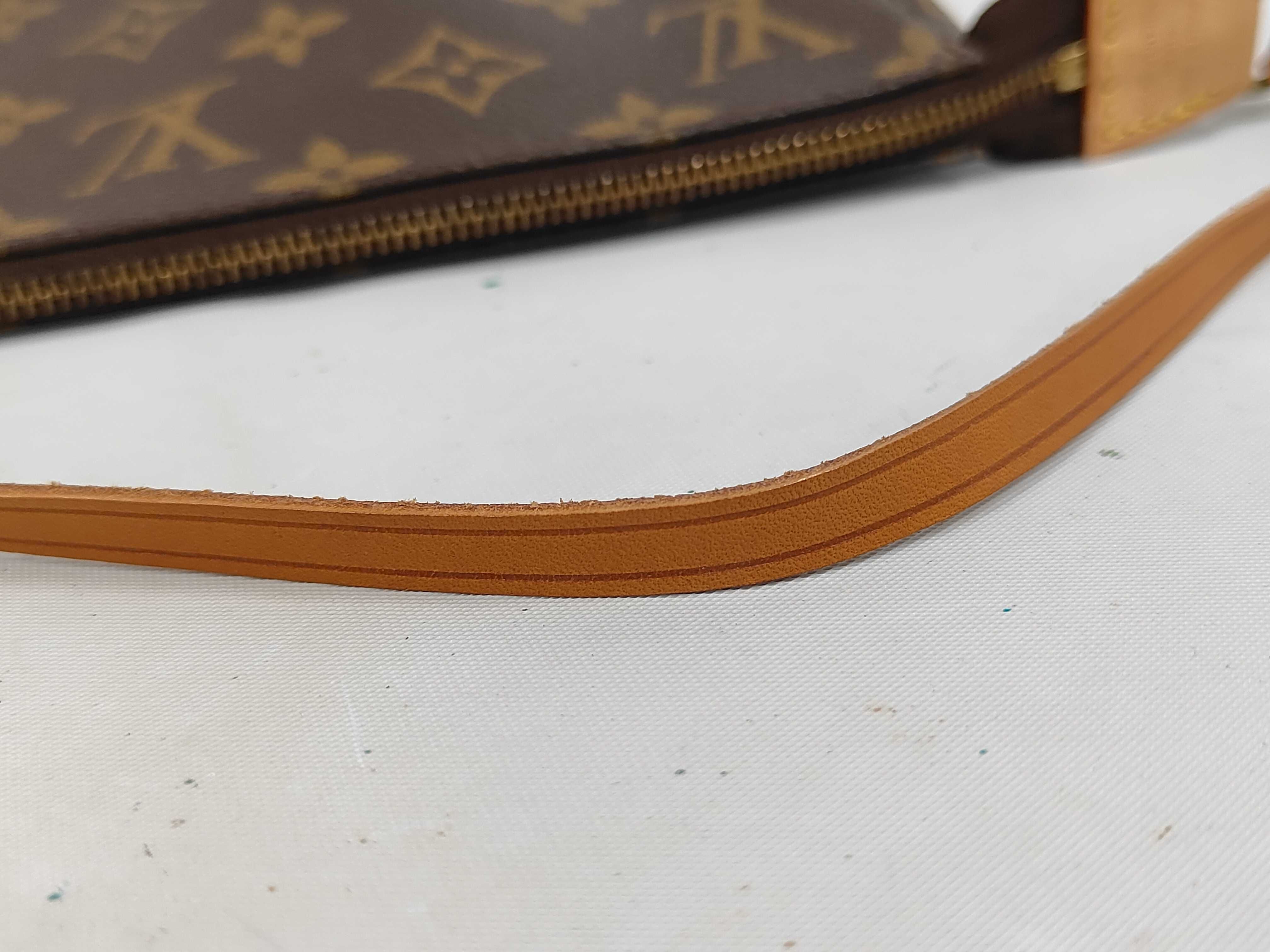 Monogram Accessoires AR0999 Handbag — view 5