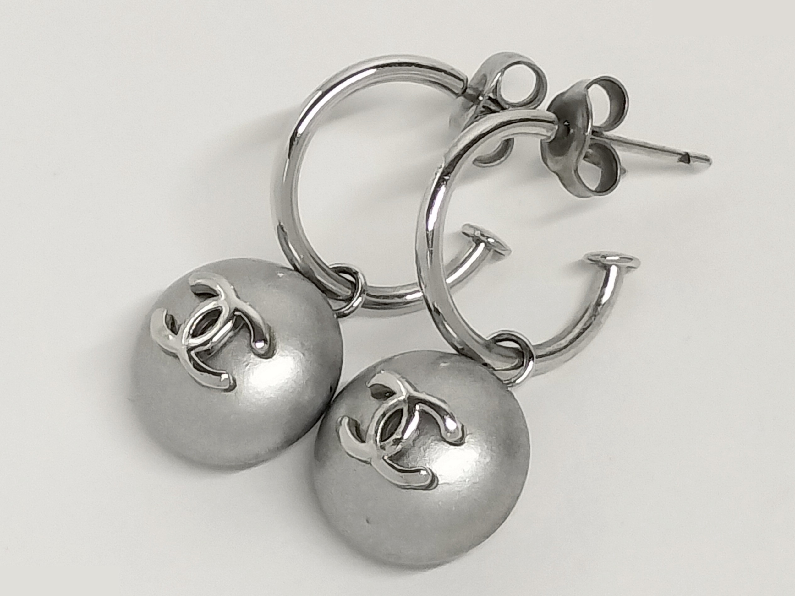Coco F Pearl Hoop Earrings — view 5