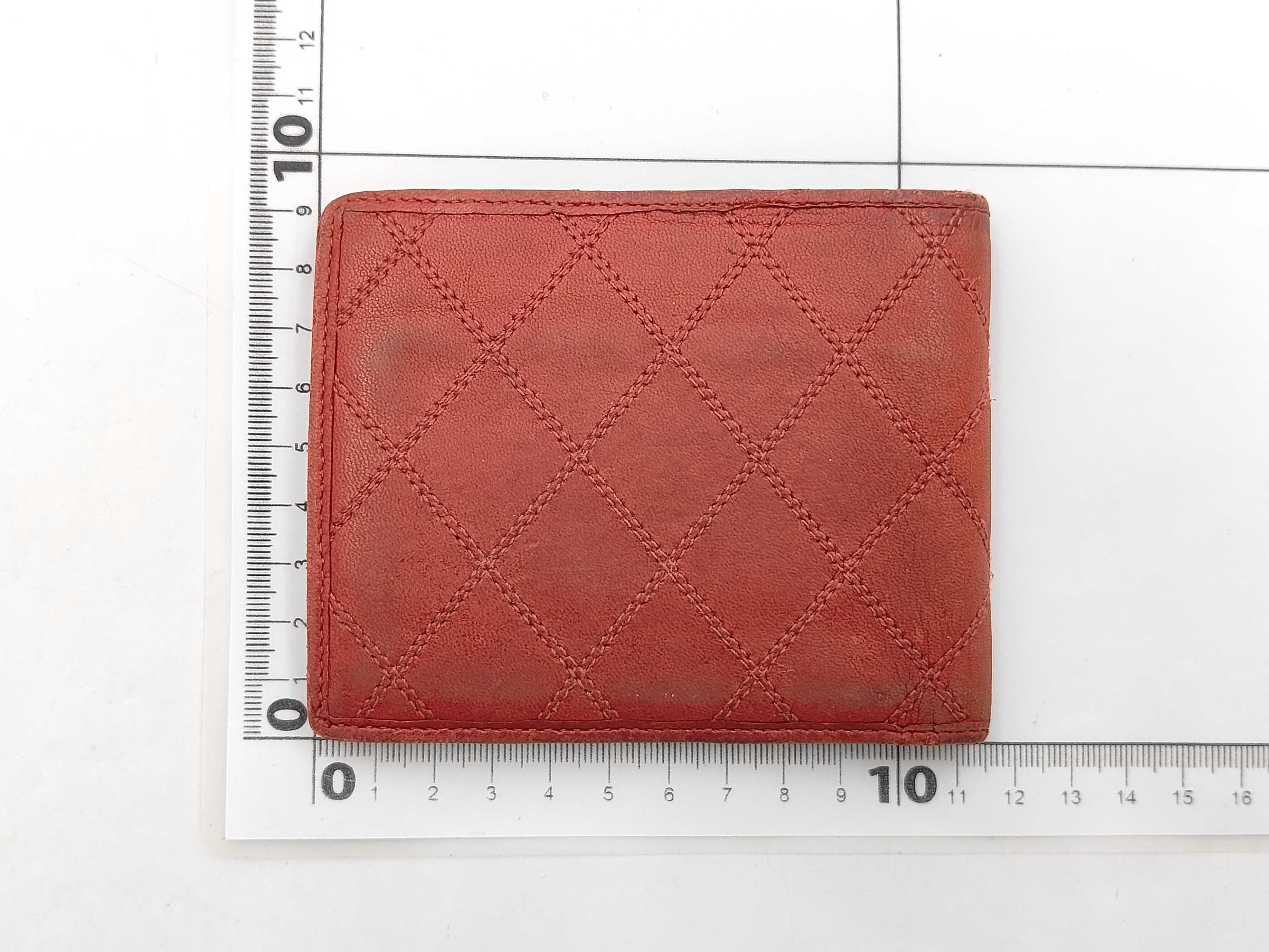 bi-fold wallet — view 2