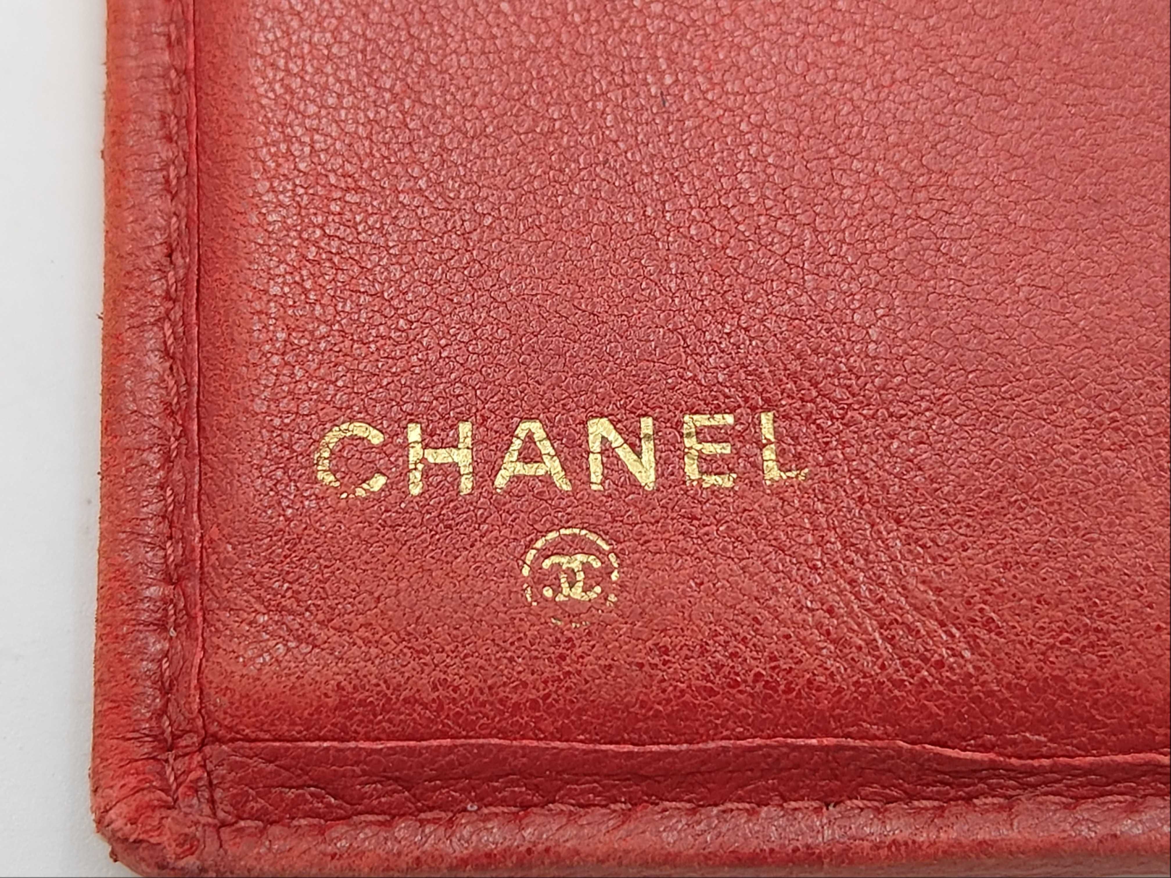 bi-fold wallet — view 12