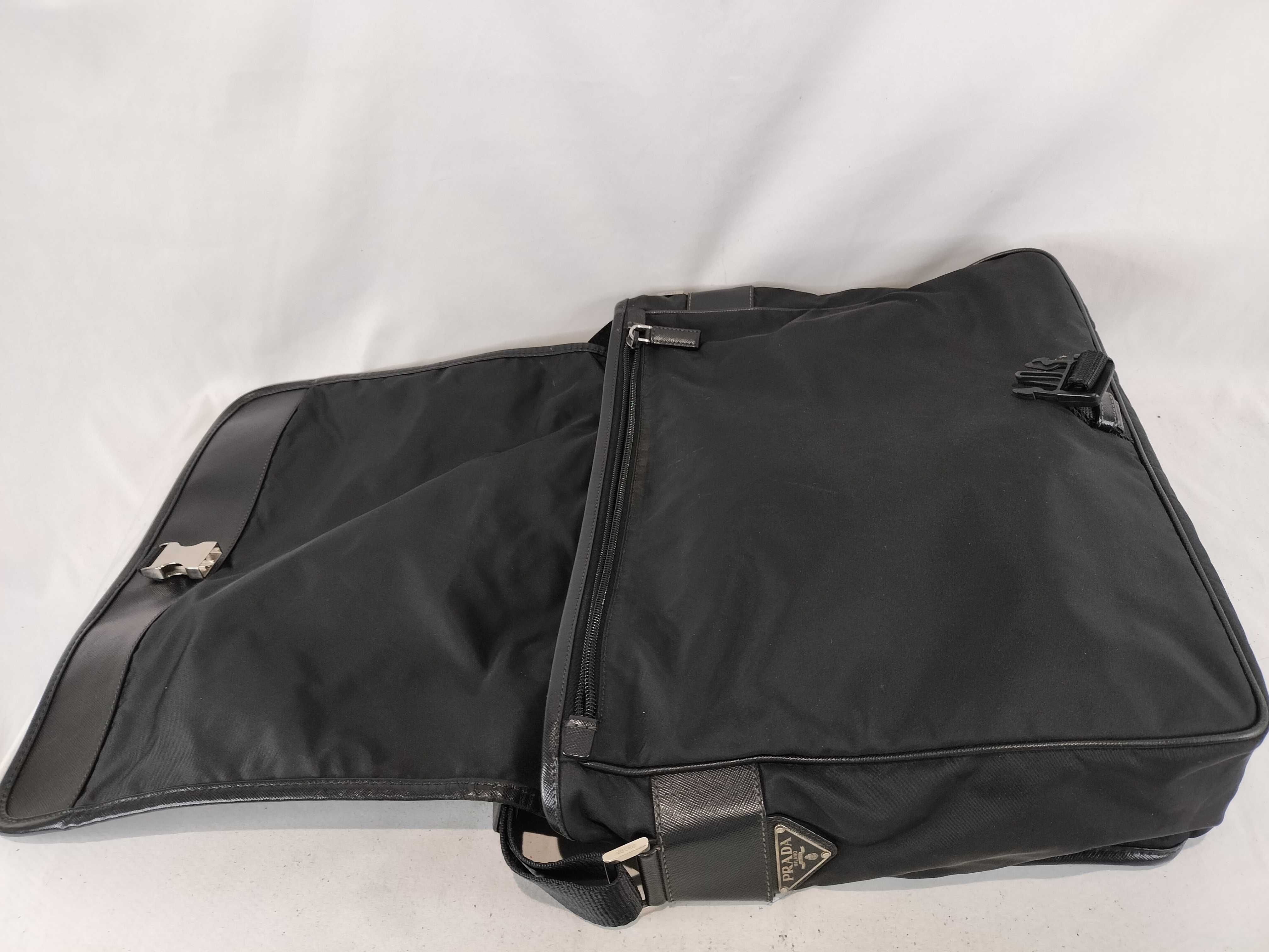 Nylon Messenger Bag Shoulder Bag — view 9